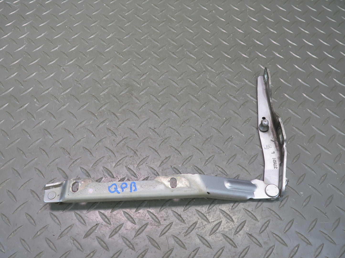 1997-2004 Porsche Boxster 986 Front Left & Right Hood Bonnet Hinge Set of 2