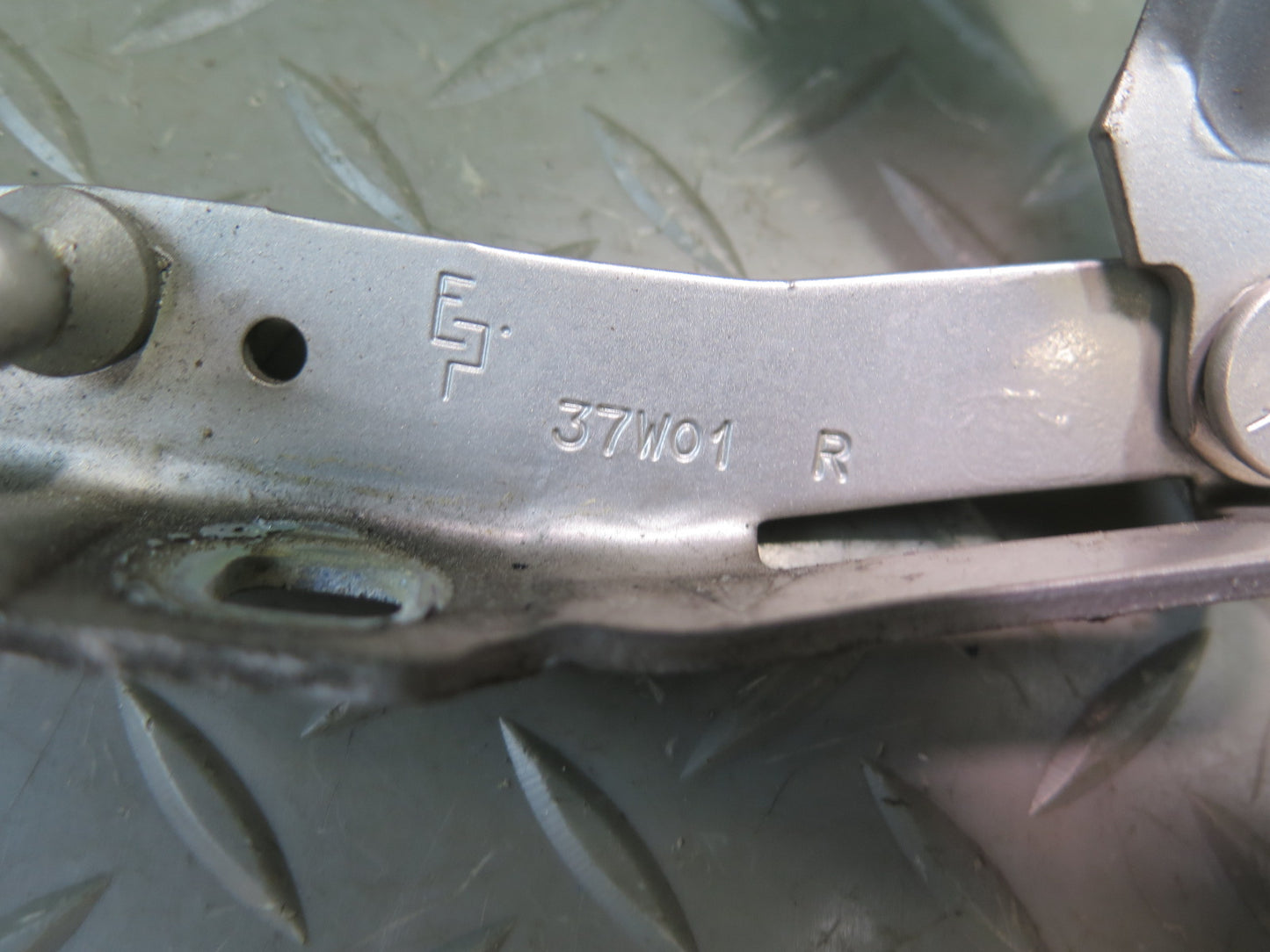 1997-2004 Porsche Boxster 986 Front Left & Right Hood Bonnet Hinge Set of 2