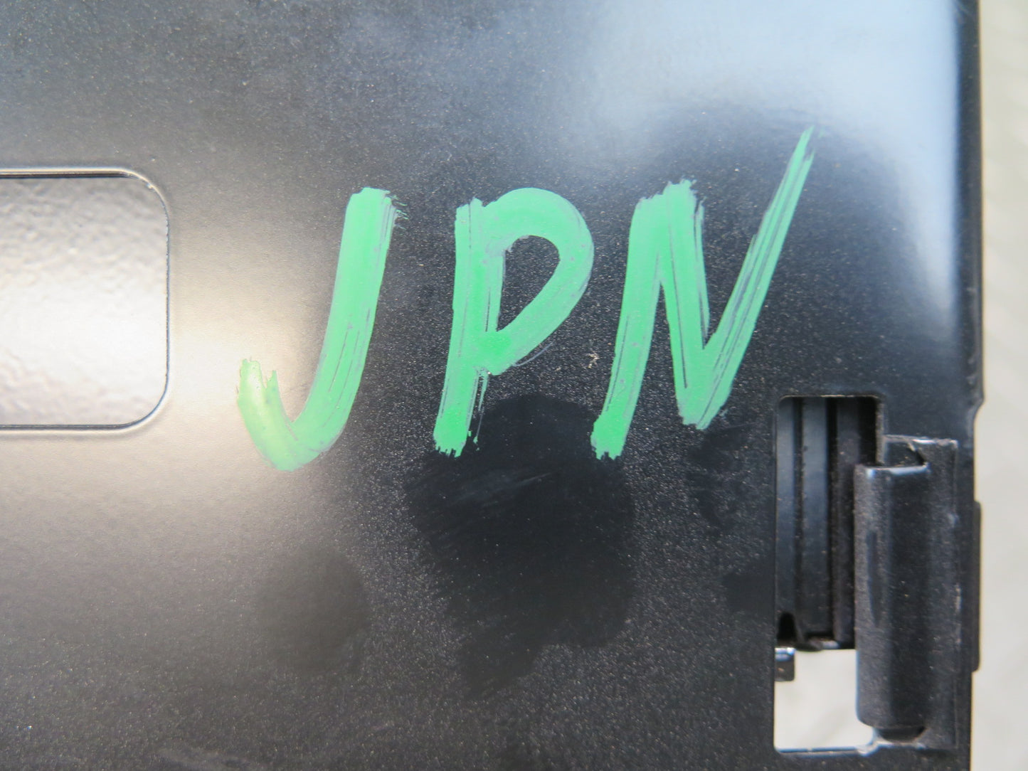 2002-2004 Porsche 911 996 Audio System Amplifier AMP w Bracket 99664525501