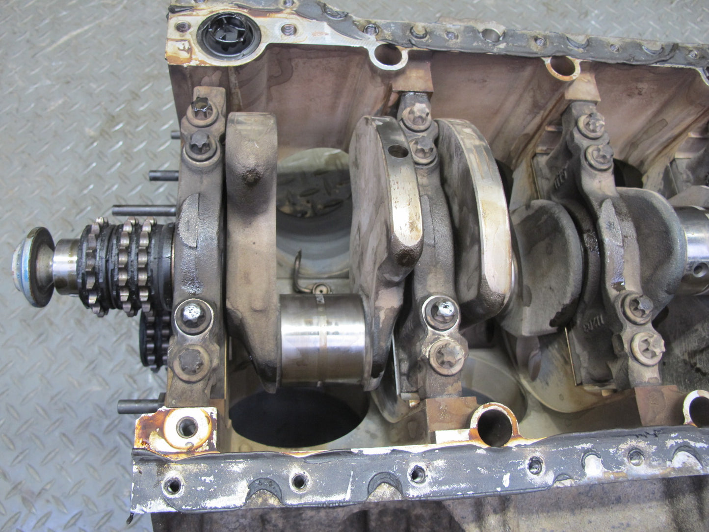 99-02 Mercedes R129 SL500 M113.961 Engine Cylinder Block w Crankshaft OEM