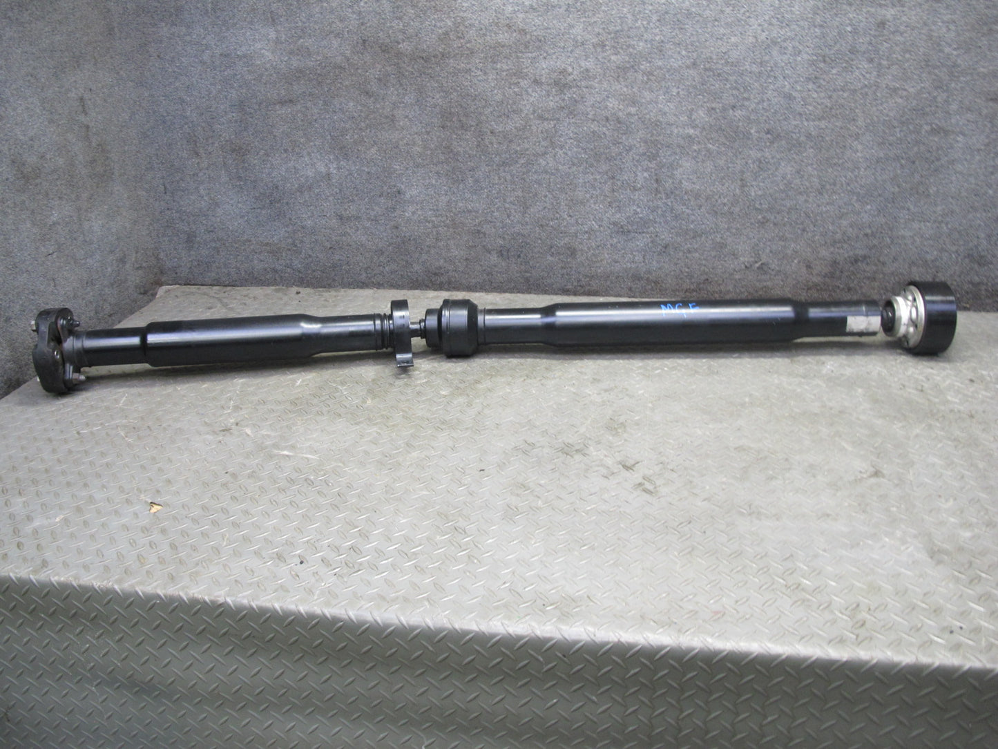 2014-2020 Maserati Ghibli M157 SQ4 AWD Rear Drive Shaft Driveshaft Propeller