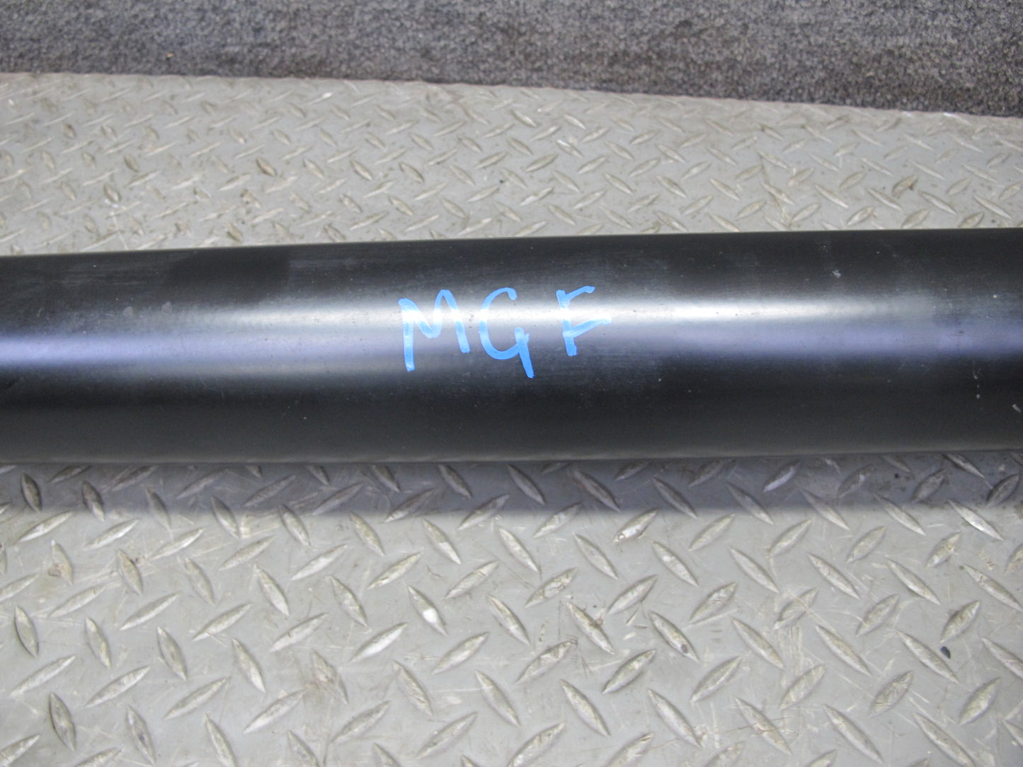 2014-2020 Maserati Ghibli M157 SQ4 AWD Rear Drive Shaft Driveshaft Propeller