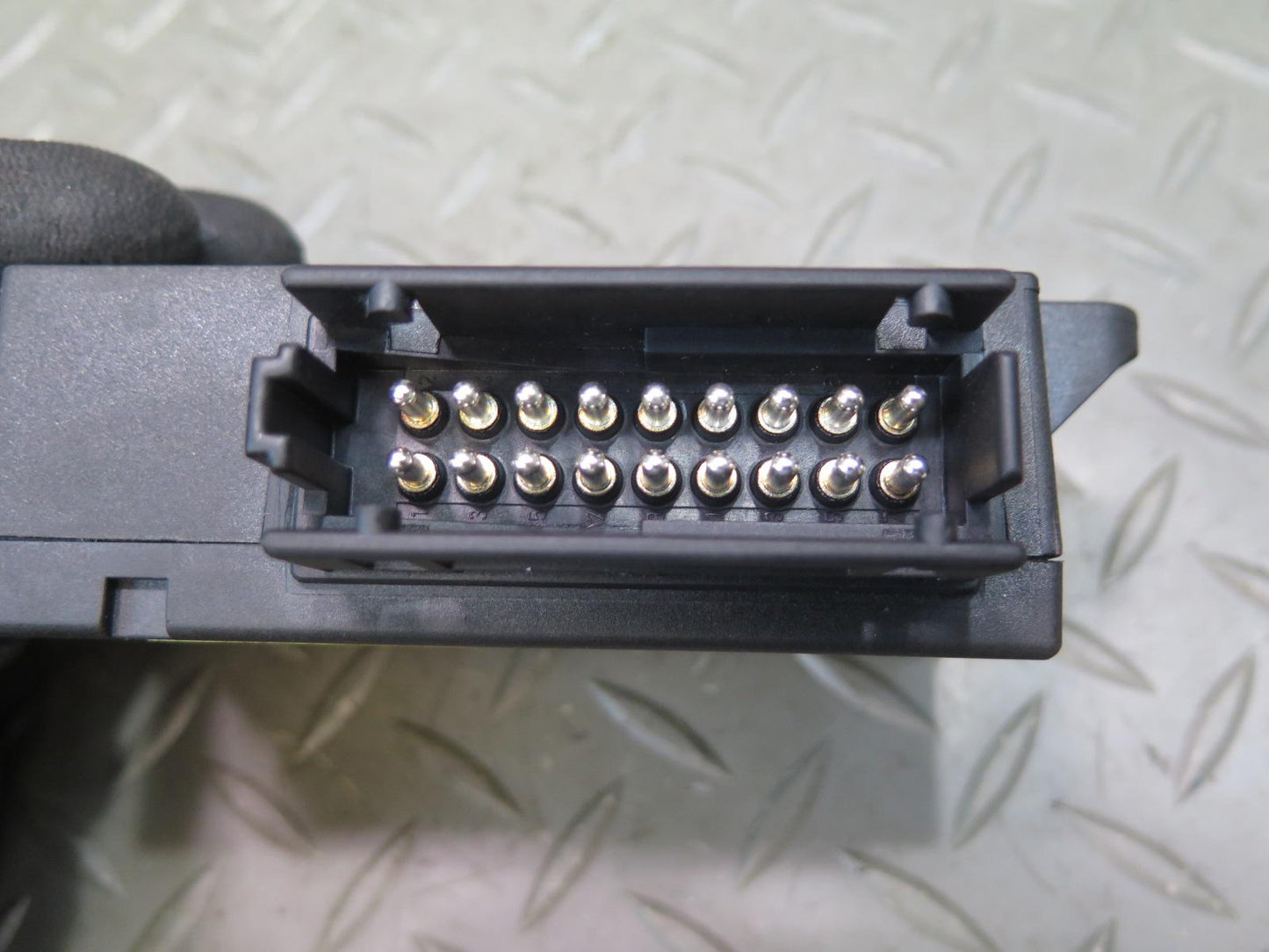 1997-2004 Porsche Boxster 986 Headlight Level Control Module Unit 99661805110