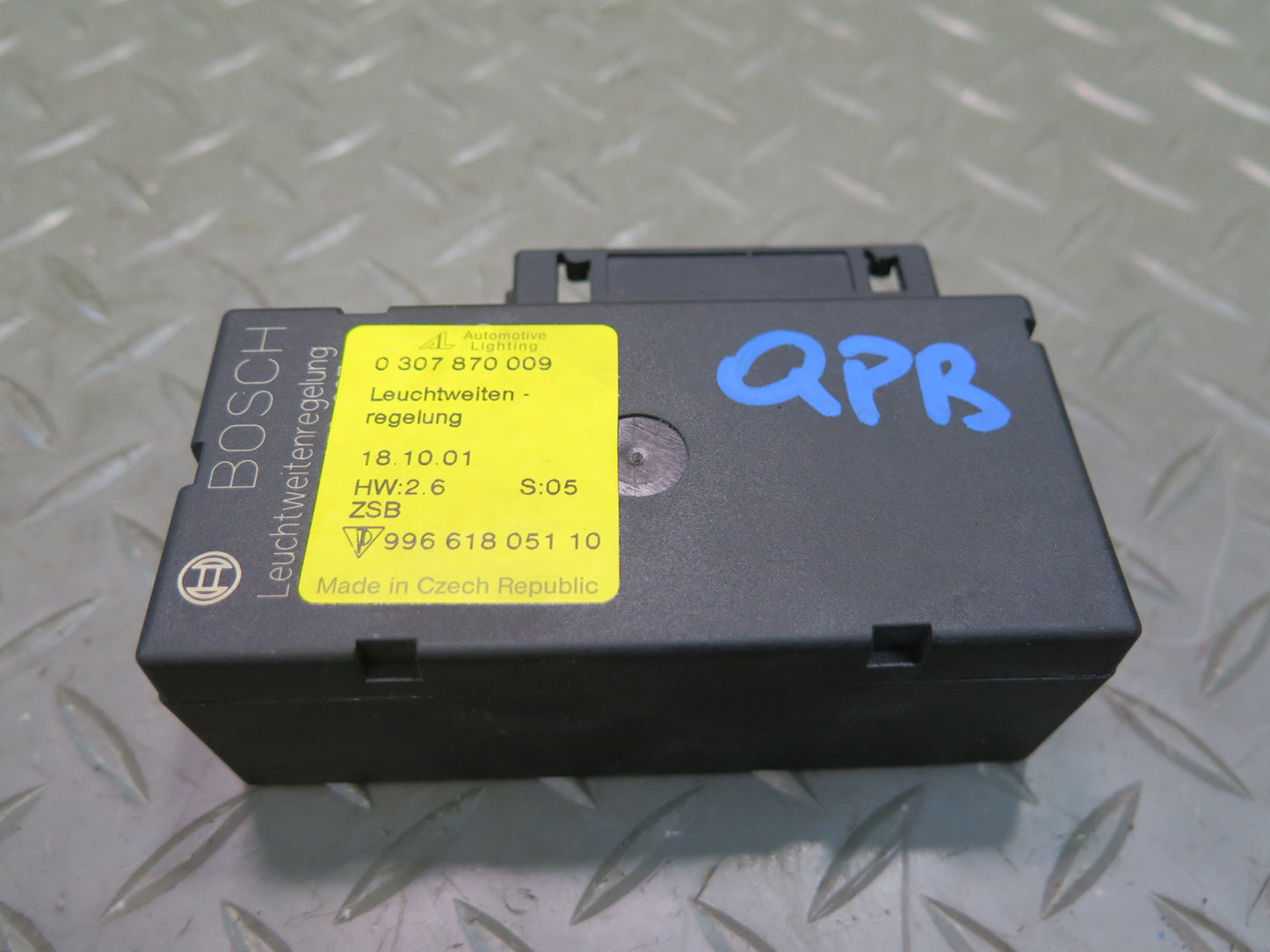 1997-2004 Porsche Boxster 986 Headlight Level Control Module Unit 99661805110