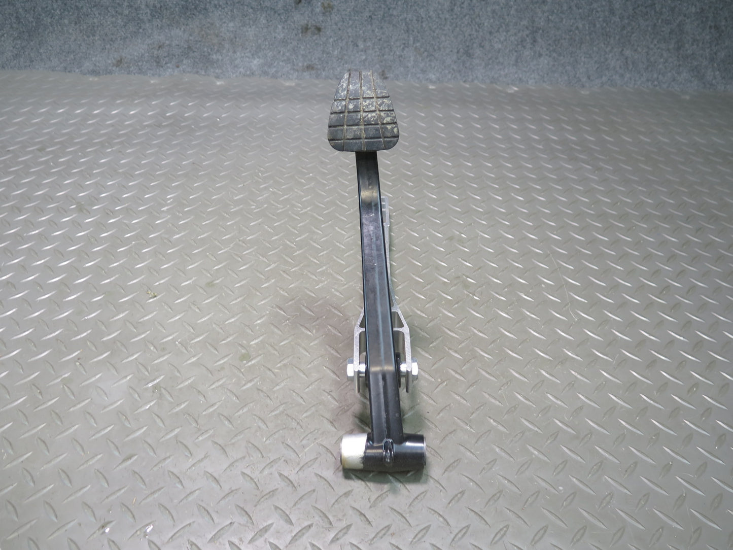 2000-2004 Porsche Boxster 986 Manual Transmission Clutch Brake Gas Pedal Set