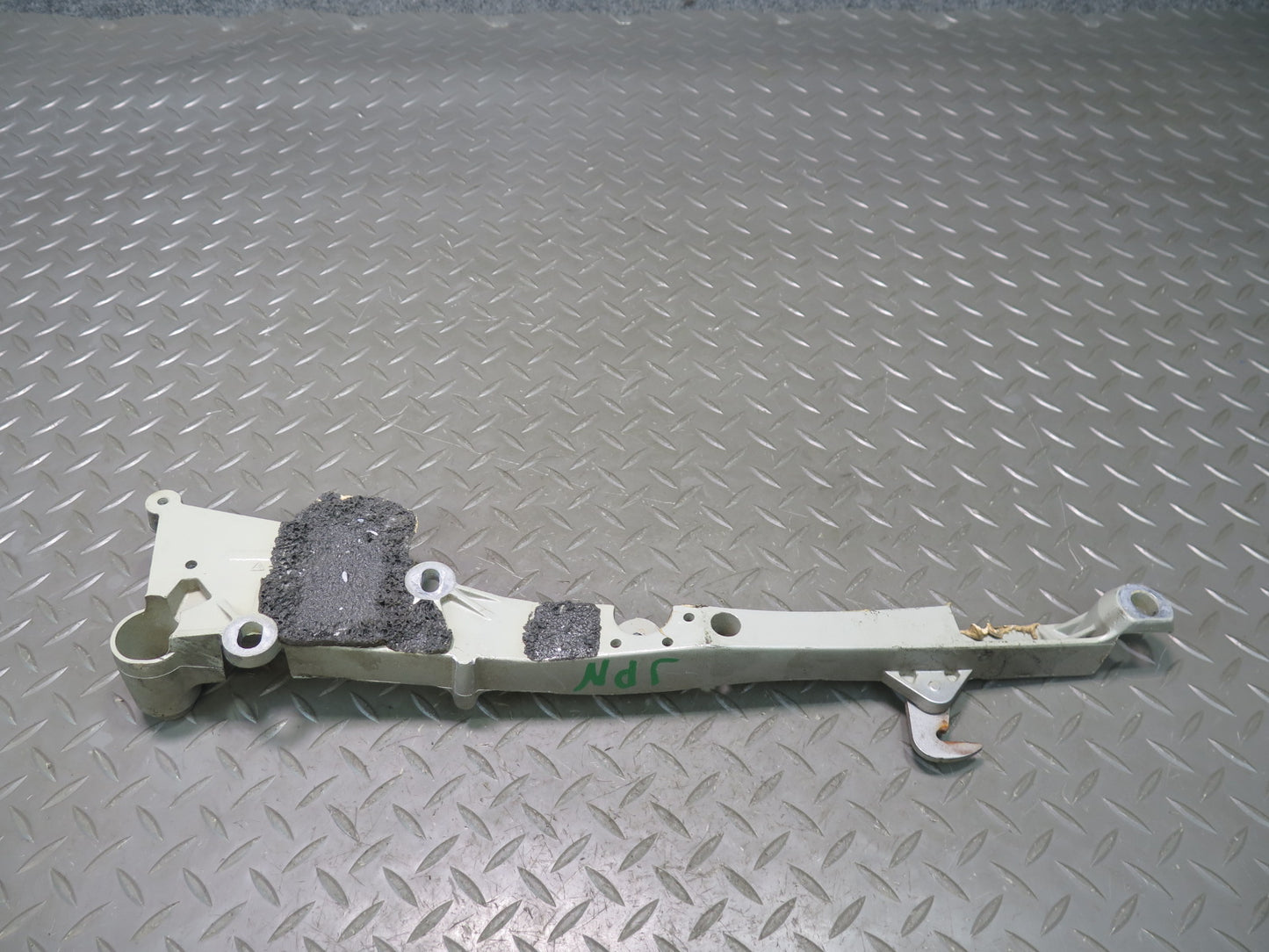 1999-2004 Porsche 911 996 Convertible Left & Right TOP Cover Hinge  Set of 2