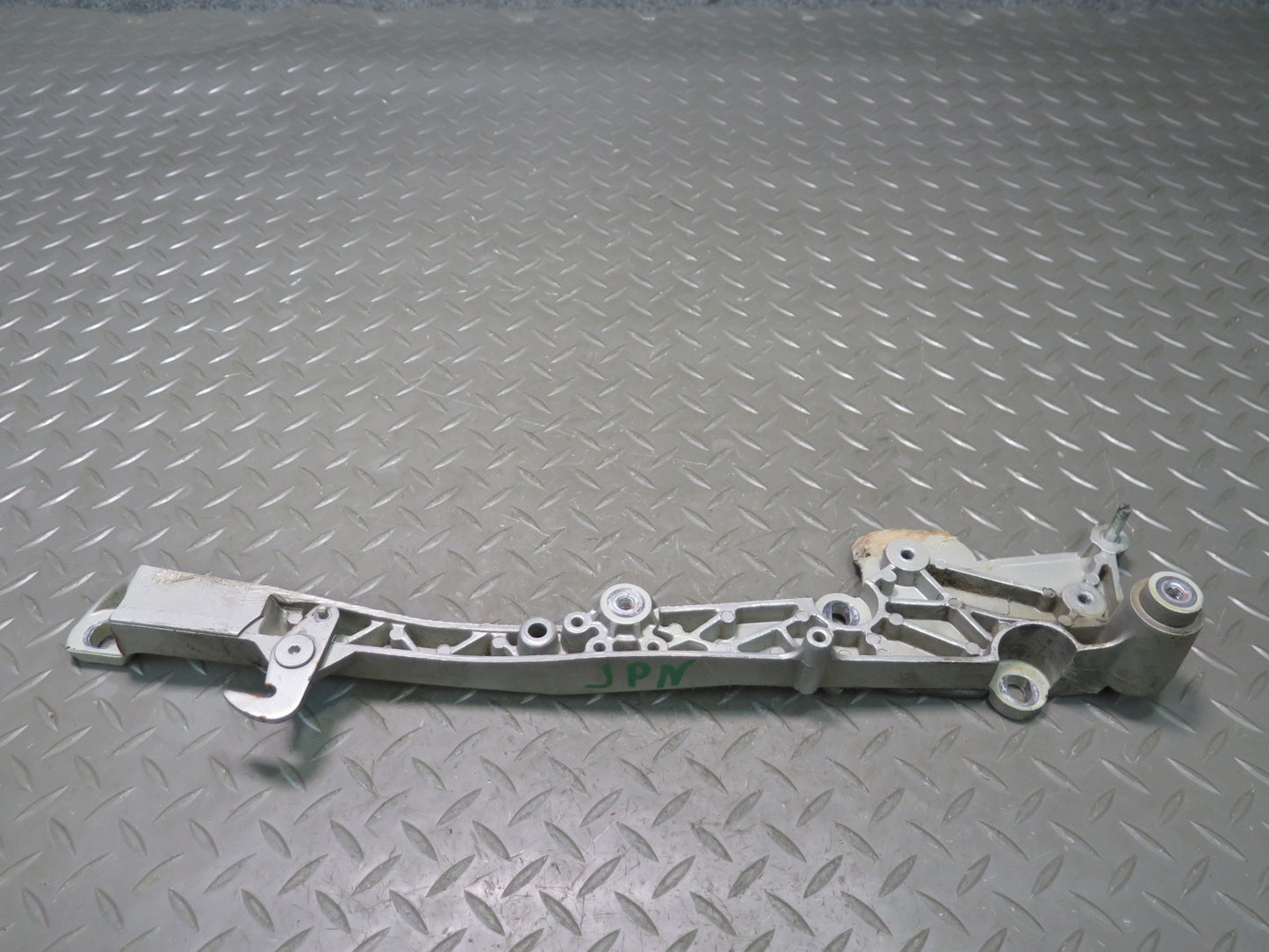 1999-2004 Porsche 911 996 Convertible Left & Right TOP Cover Hinge  Set of 2