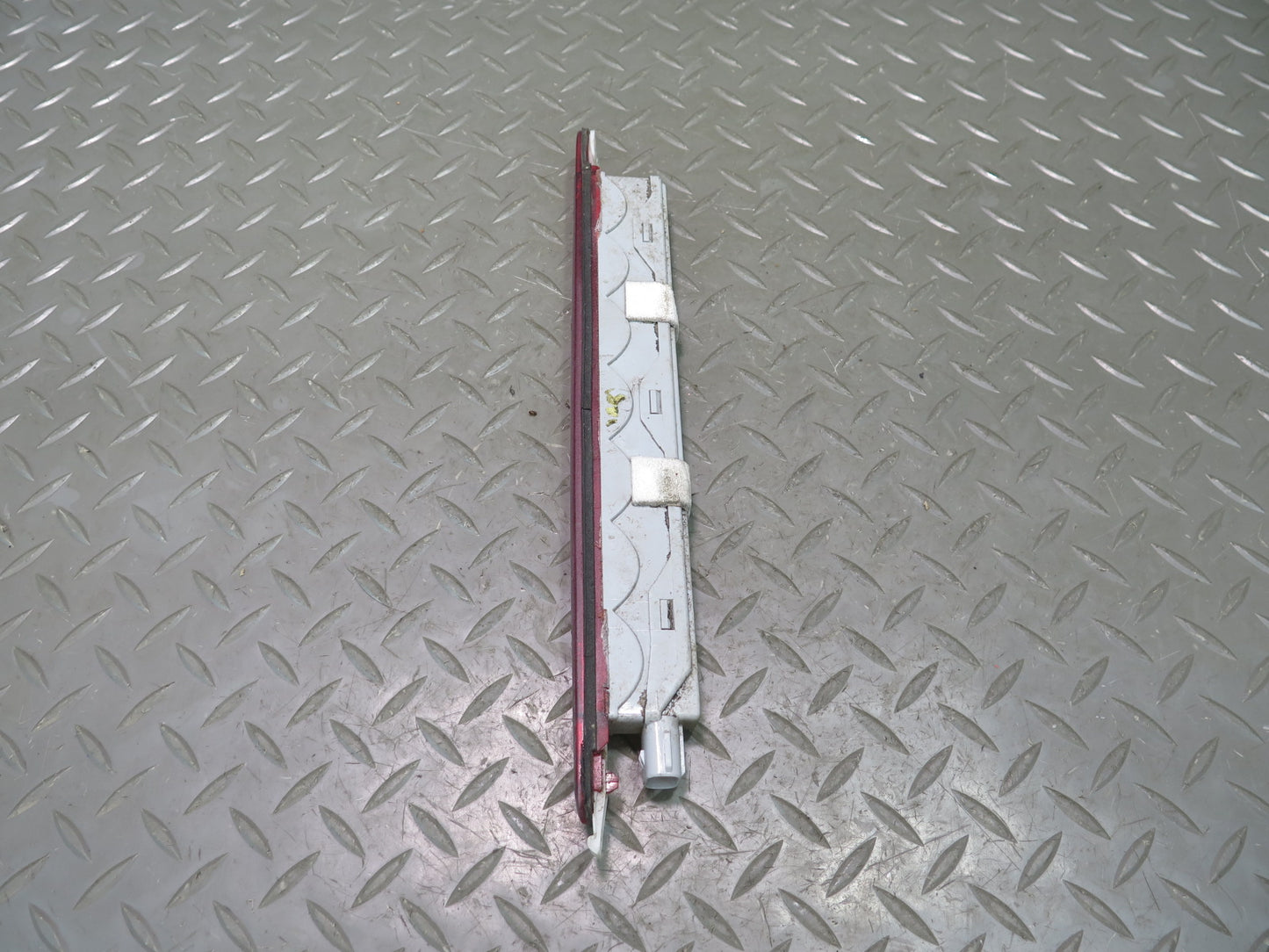 1999-2004 Porsche 911 996 Rear 3RD Third Center Brake Stop Light Lamp