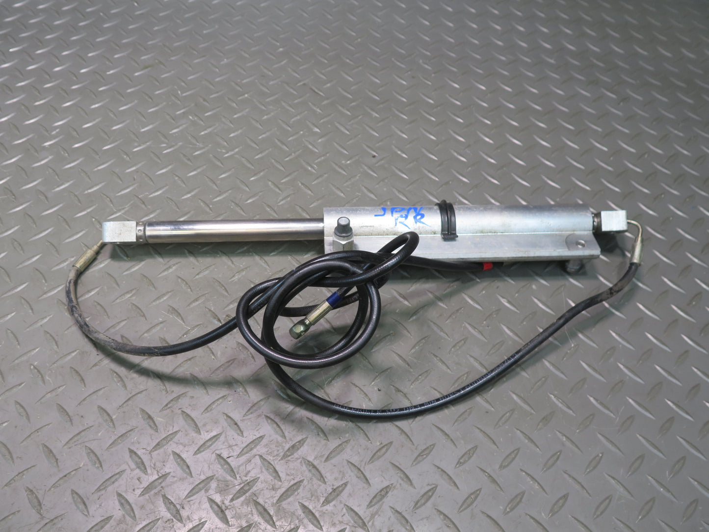 1999-2005 Porsche 911 996 Convertible TOP Roof Hydraulic Lift Cylinder Cable Set