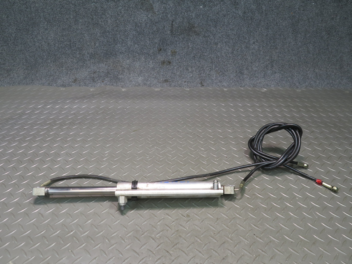 1999-2005 Porsche 911 996 Convertible TOP Roof Hydraulic Lift Cylinder Cable Set