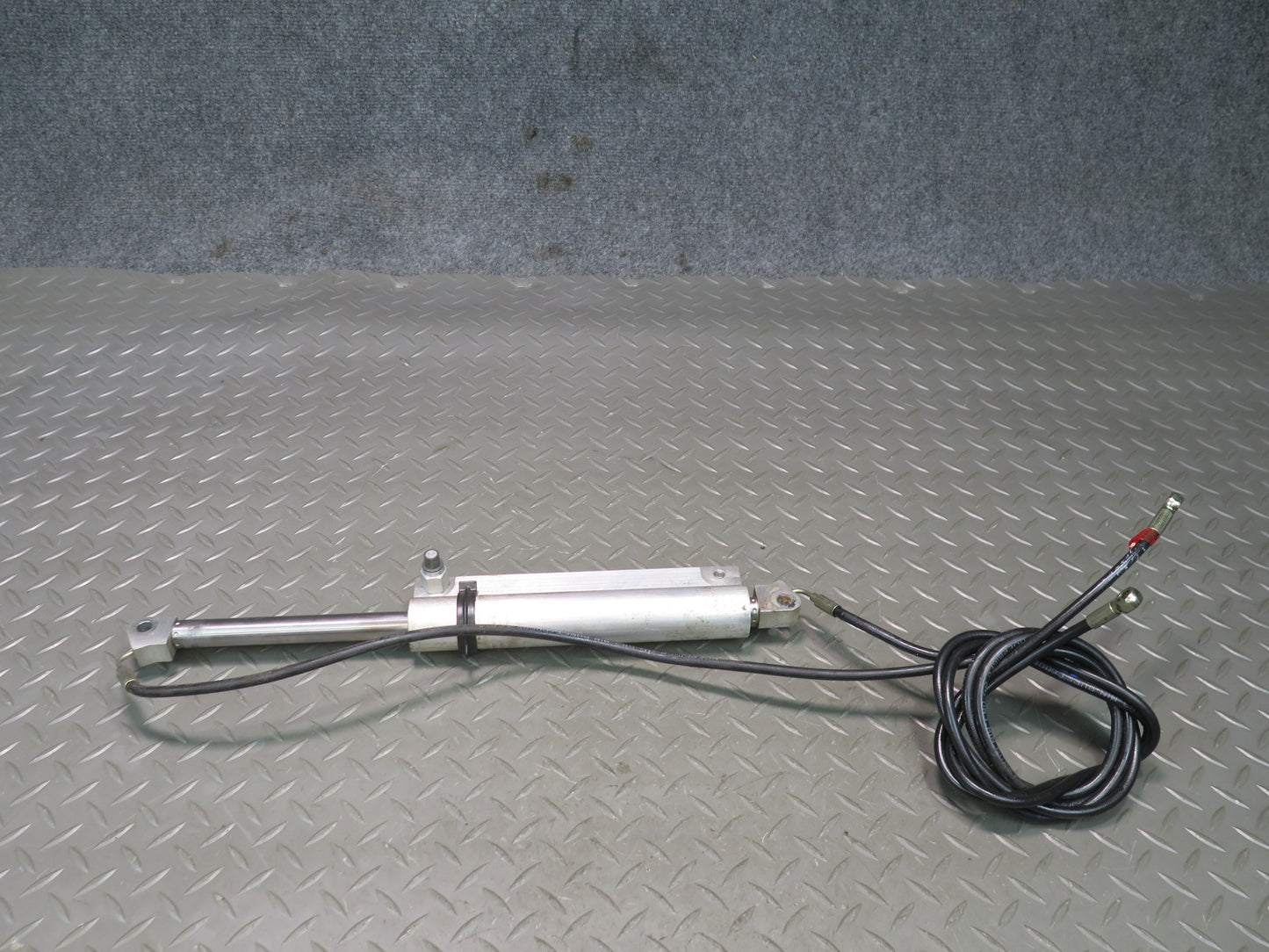 1999-2005 Porsche 911 996 Convertible TOP Roof Hydraulic Lift Cylinder Cable Set