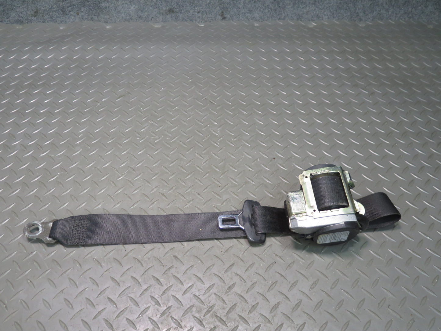 02-05 PORSCHE 911 CARRERA 996 CONVERTIBLE FRONT RIGHT & LEFT SIDE SEATBELT RETRACTOR SET OEM