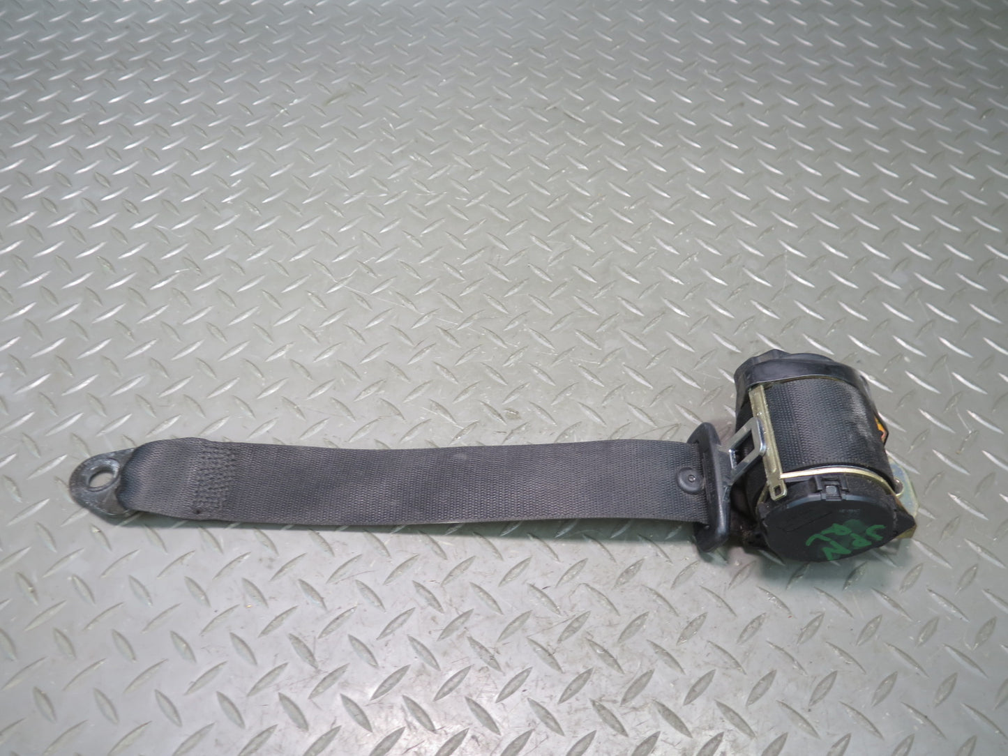 02-05 PORSCHE 911 CARRERA 996 CONVERTIBLE REAR RIGHT & LEFT SIDE SEATBELT RETRACTOR SET OEM