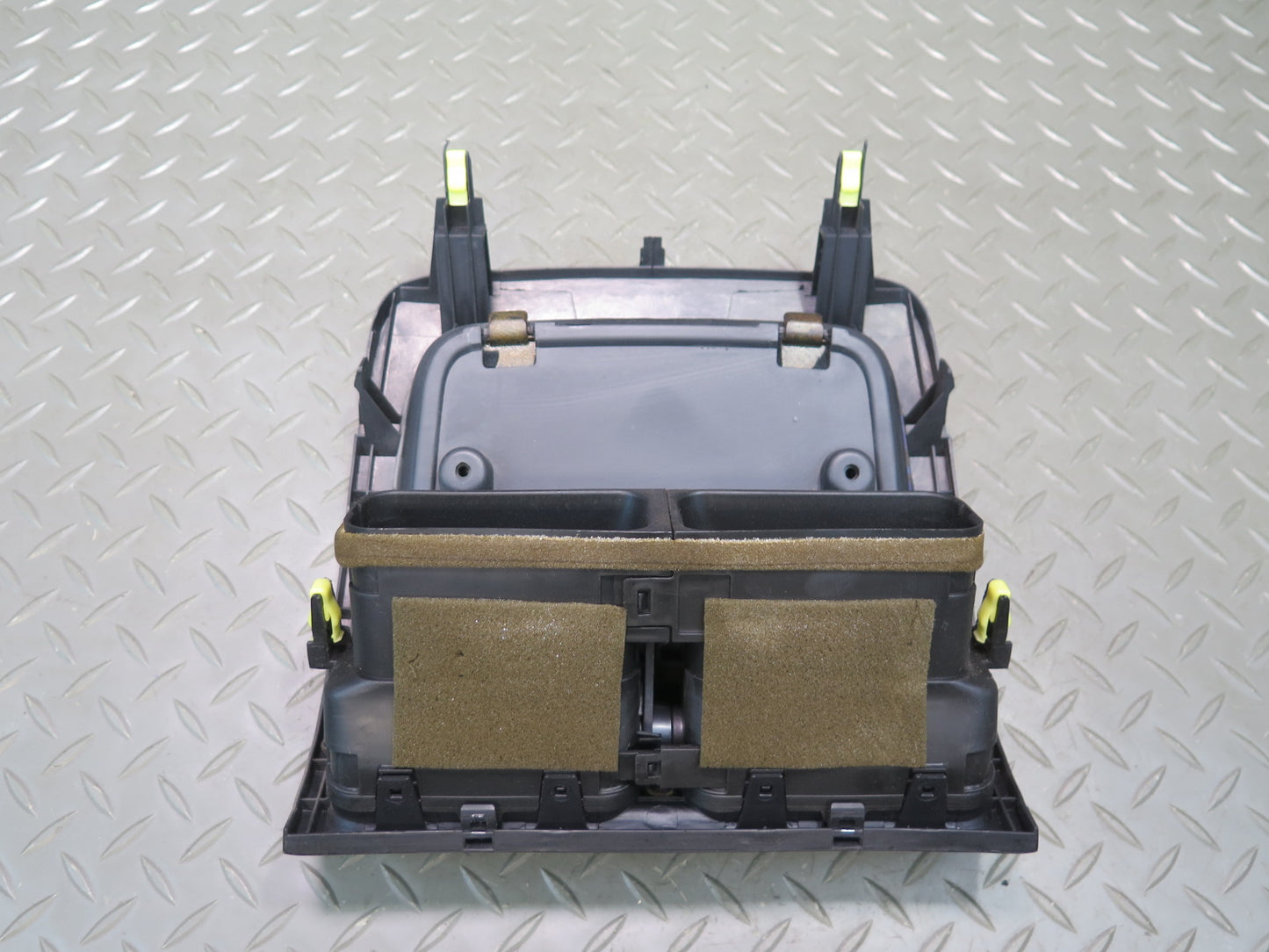 01-03 Lexus JCE10 IS300 Dash Front Center A/C Air Vent Grille Trim Panel OEM