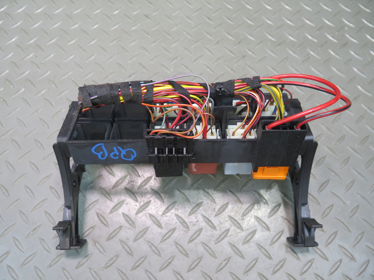 1997-2004 Porsche Boxster 986 Fuse Relay Box Module