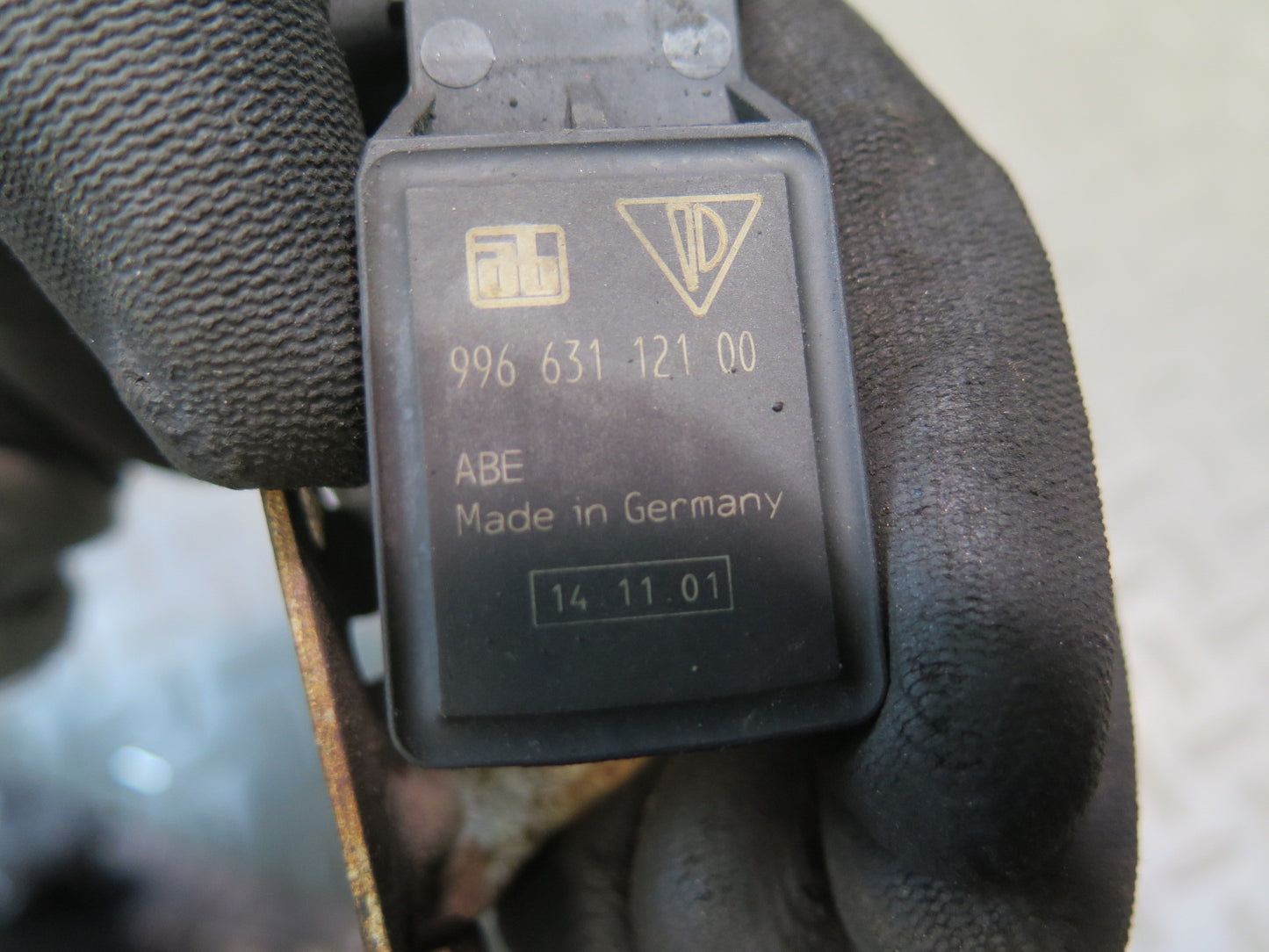 1997-2004 Porsche Boxster 986 Rear Suspension Height Level Sensor 99663112100