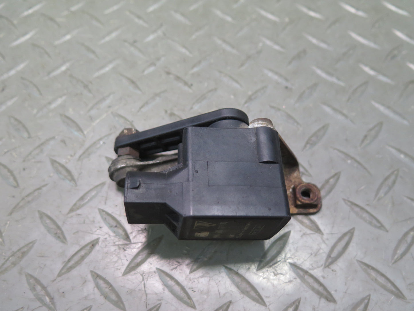 1997-2004 Porsche Boxster 986 Rear Suspension Height Level Sensor 99663112100