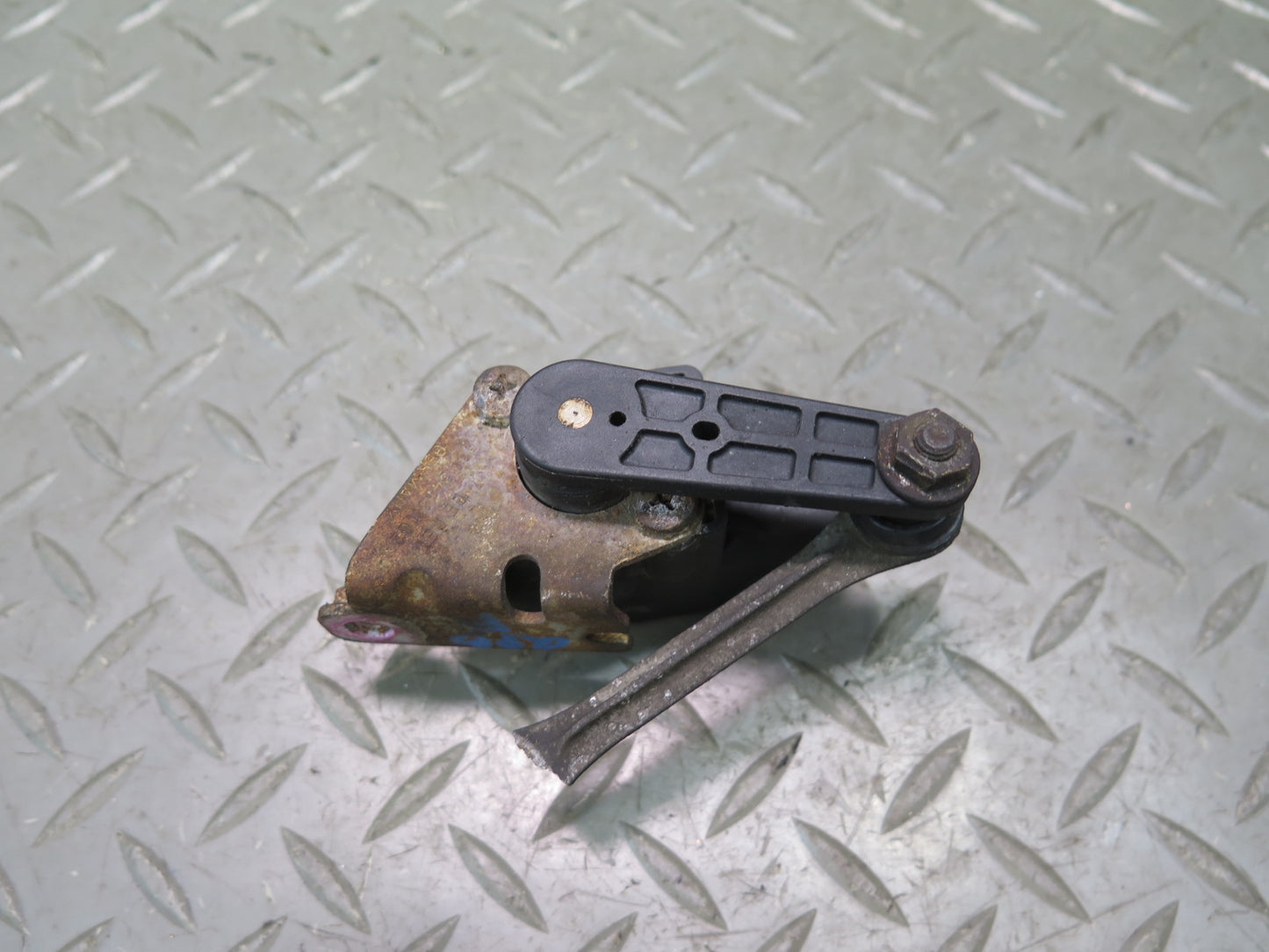 1997-2004 Porsche Boxster 986 Rear Suspension Height Level Sensor 99663112100