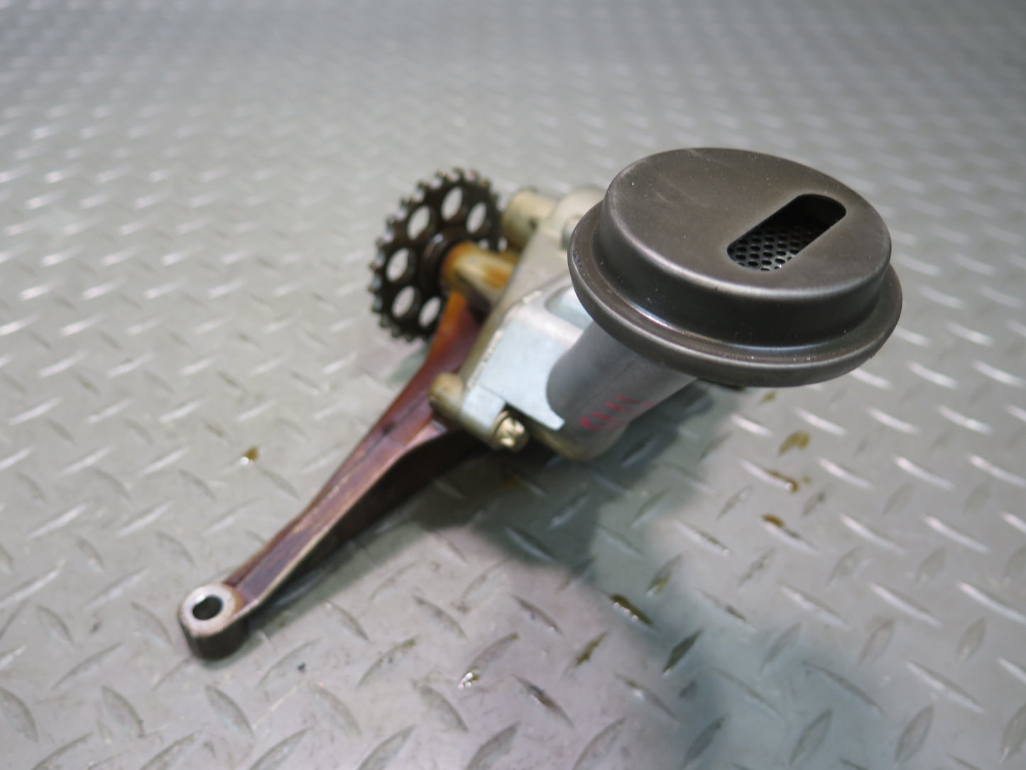 99-02 Mercedes R129 SL500 M113.961 Engine Motor Oil Pump w Pickup Tube OEM