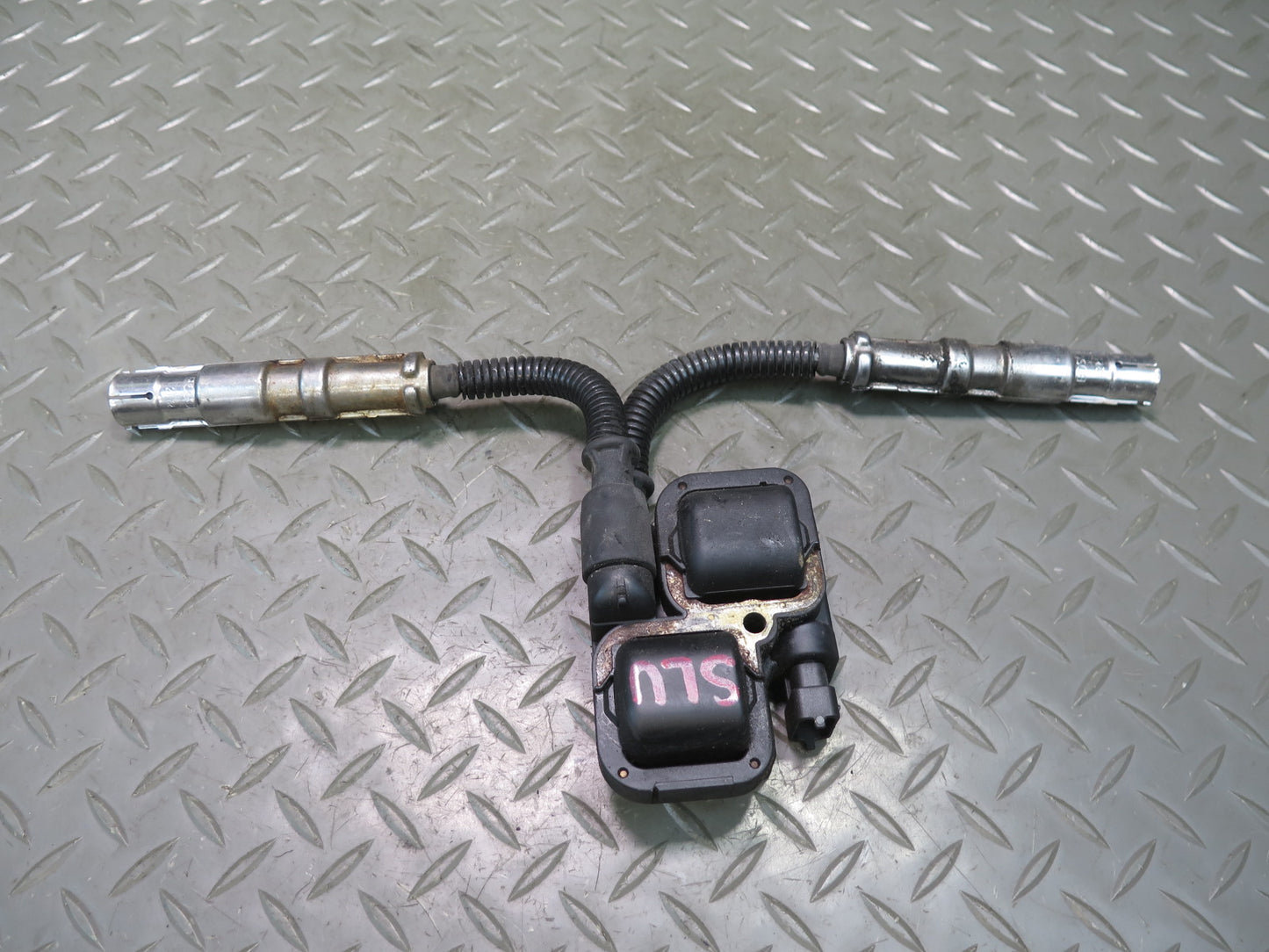 99-02 Mercedes R129 SL500 M113.961 Set of 8 Engine Ignition Coil OEM