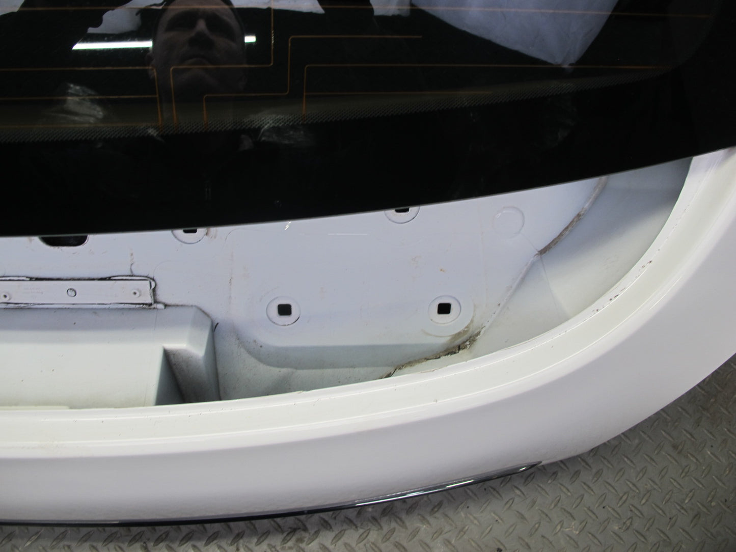 2010-2013 Porsche Panamera 970 Rear Trunk Lid Hatch Liftgate Tailgate w Glass