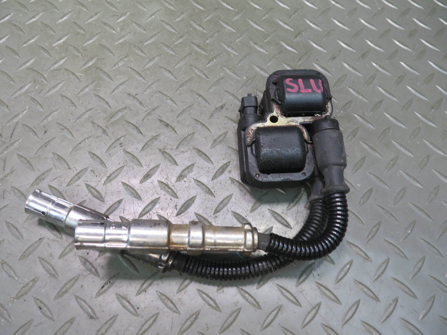 99-02 Mercedes R129 SL500 M113.961 Set of 8 Engine Ignition Coil OEM