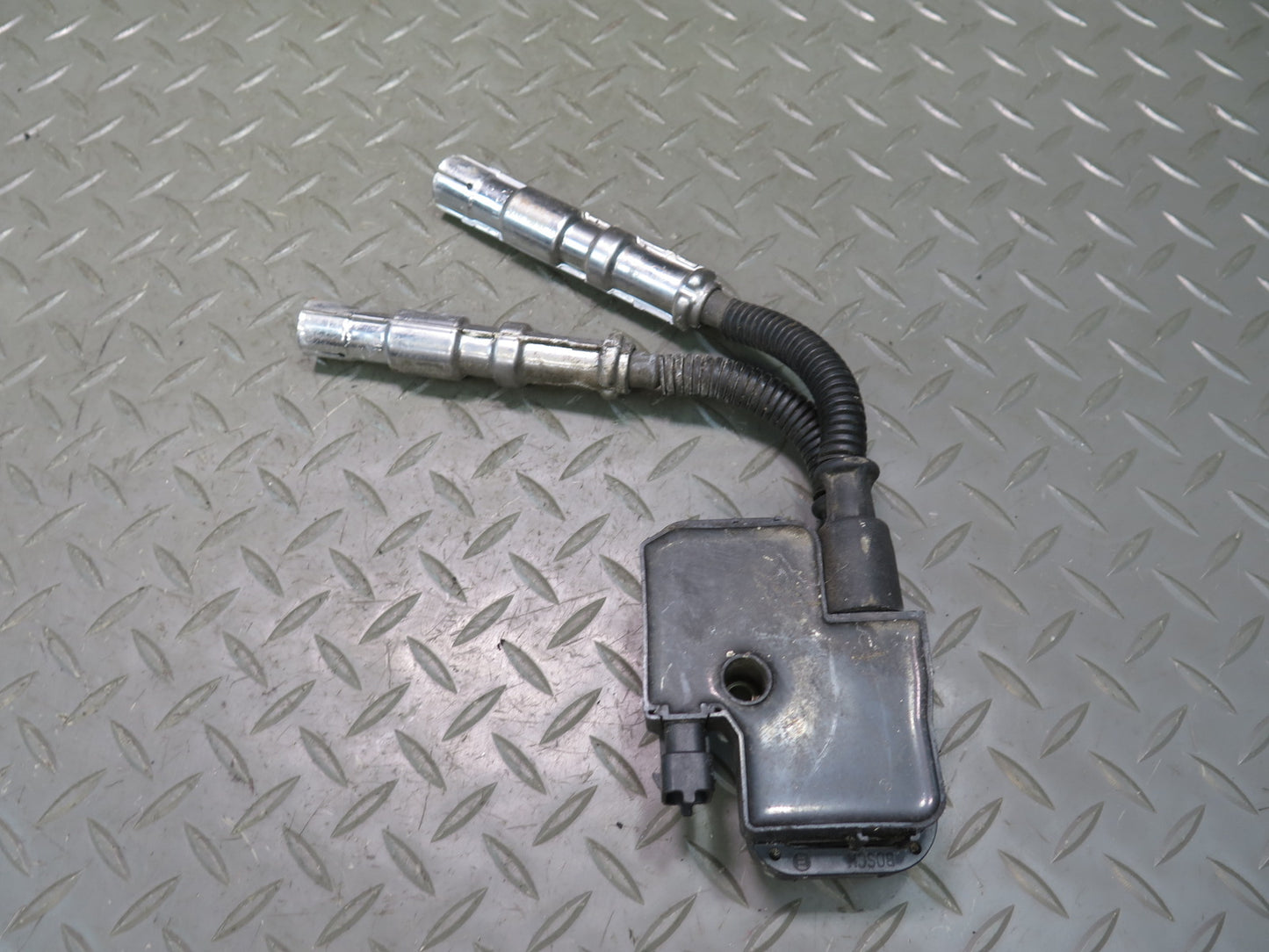 03-06 Mercedes R230 SL500 M113 Set of 8 Engine Ignition Coil 130K 0001587803 OEM