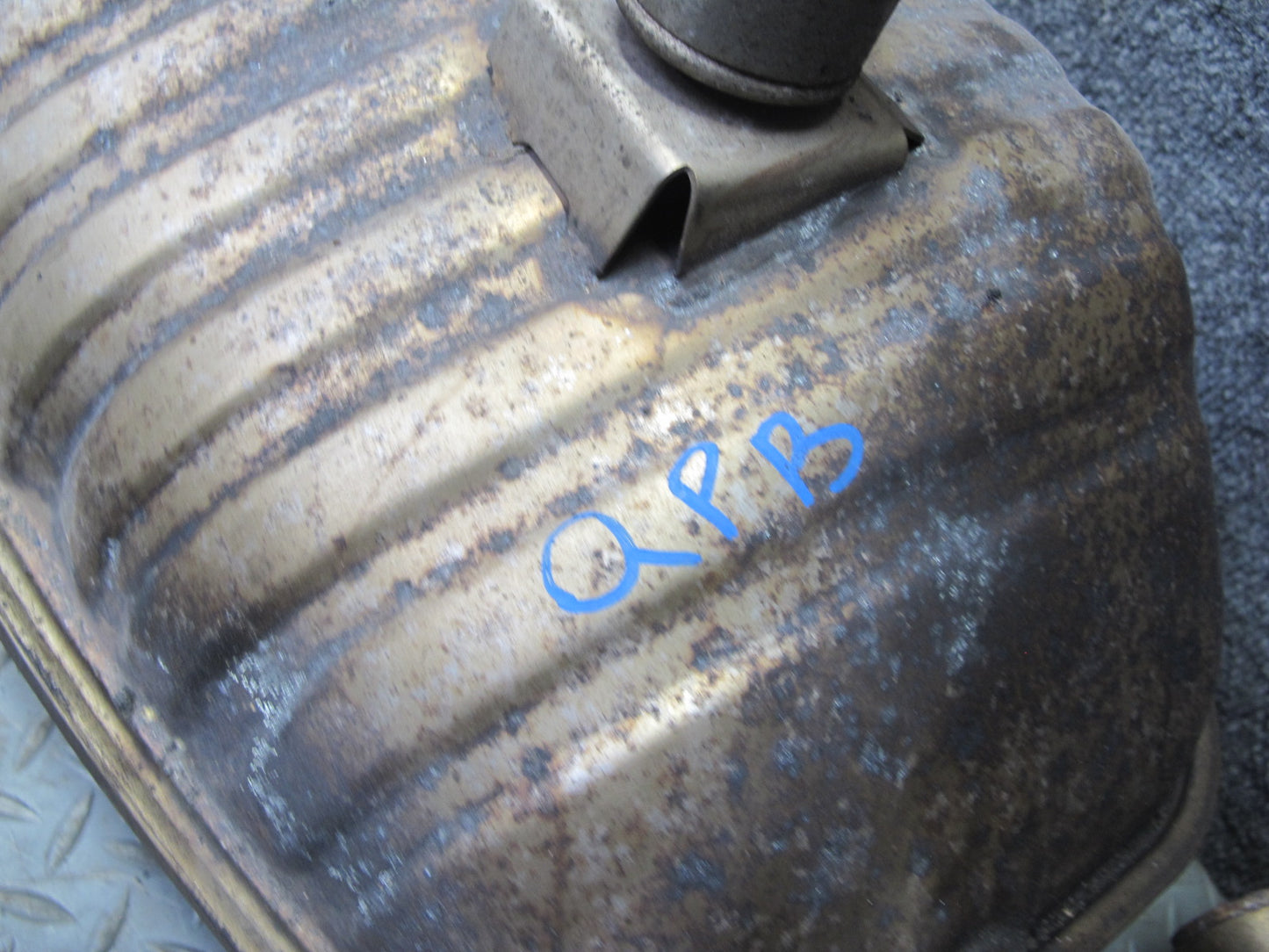 2000-2002 Porsche Boxster S 986 3.2L Rear Exhaust Muffler w Tips 99611114105