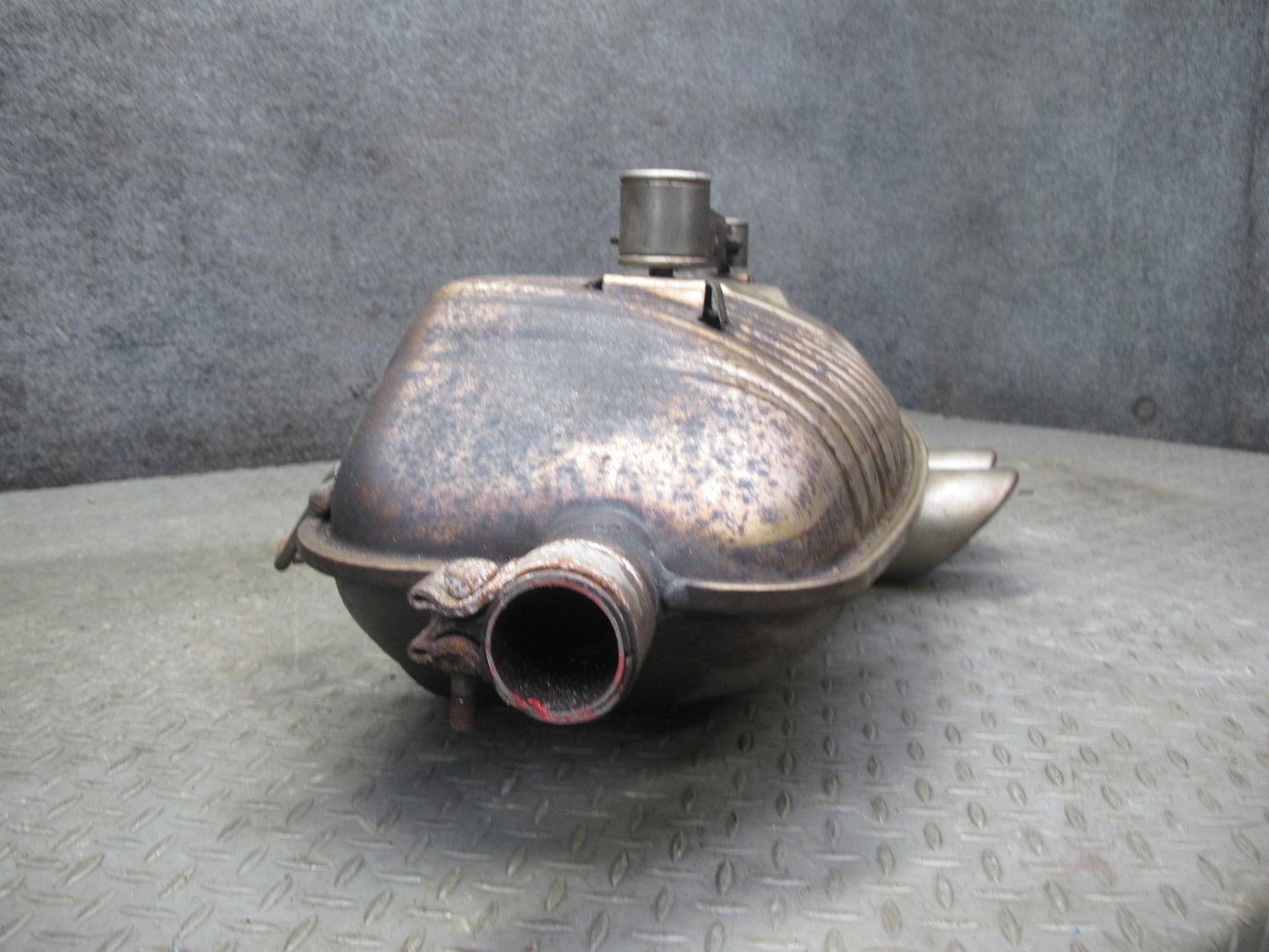 2000-2002 Porsche Boxster S 986 3.2L Rear Exhaust Muffler w Tips 99611114105