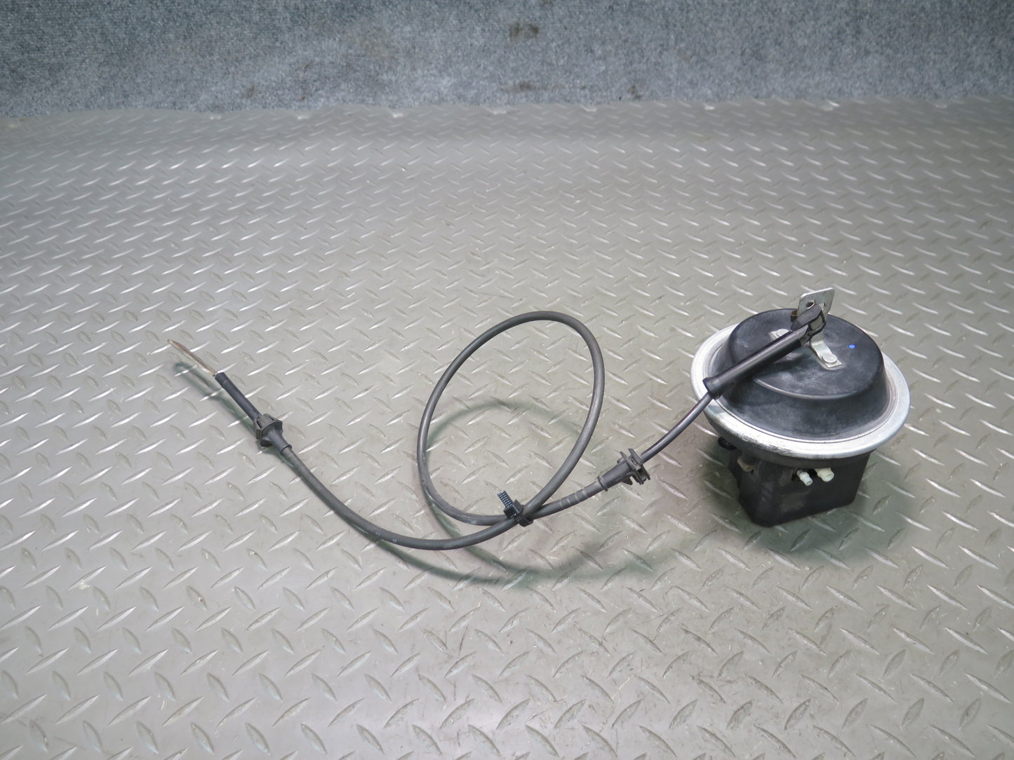 90-91 Chevrolet Corvette C4 Cruise Control Servo Actuator w Cable OEM