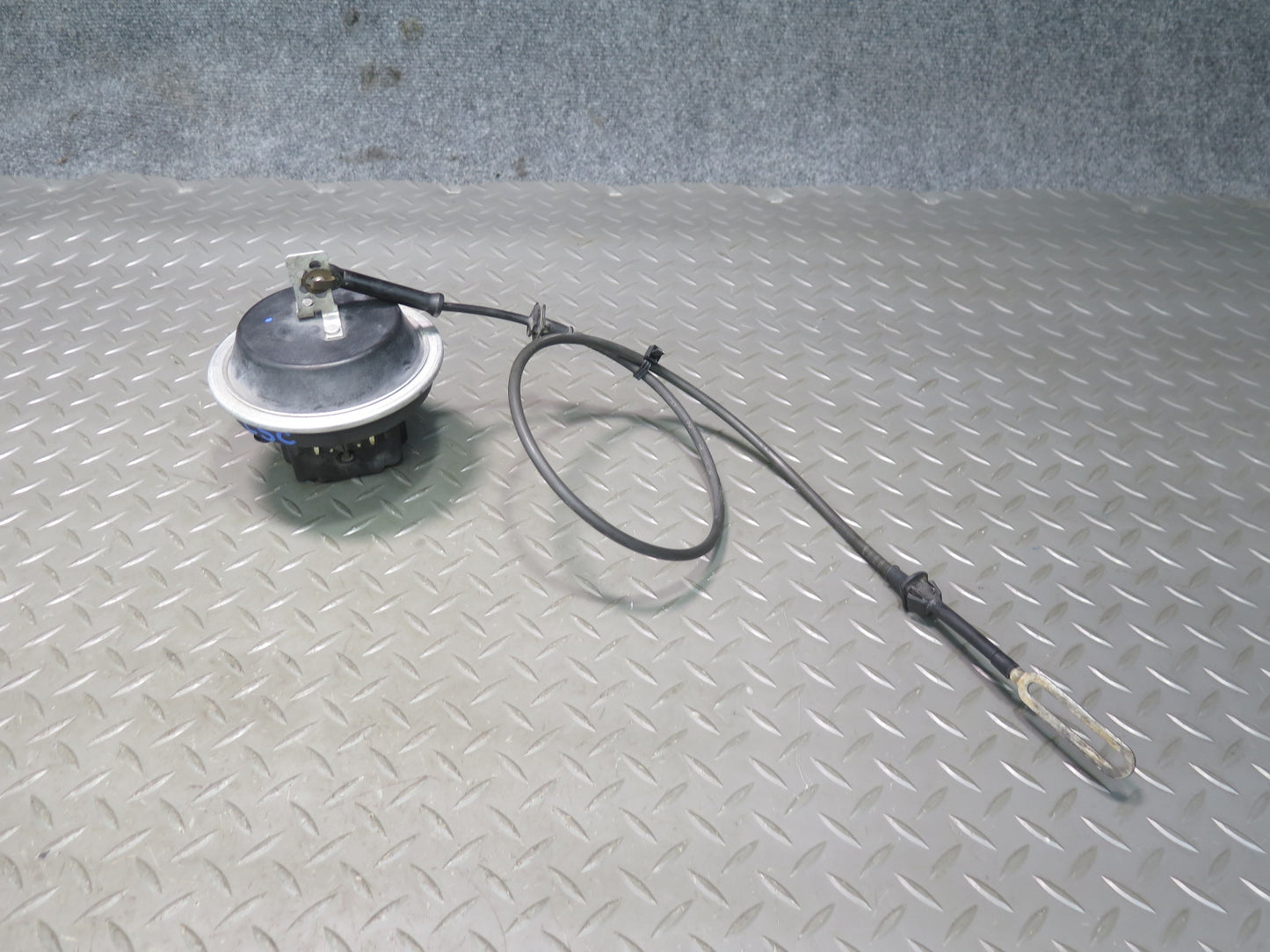 90-91 Chevrolet Corvette C4 Cruise Control Servo Actuator w Cable OEM