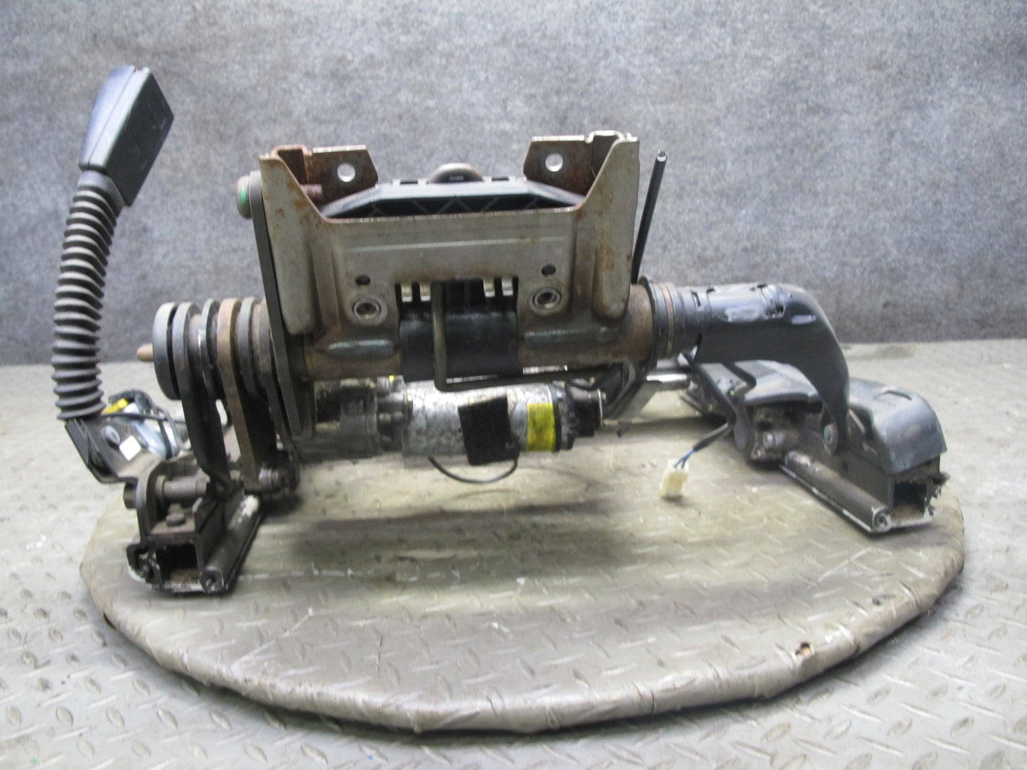 96-99 BMW E36 328i Convertible Front Right Seat Lower Frame Track Rail Motor OEM