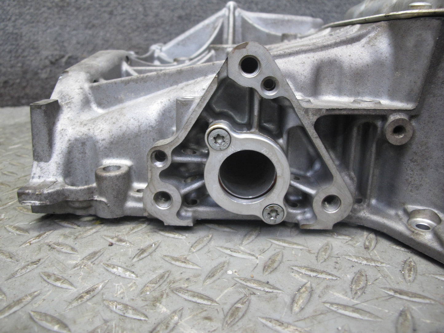 17-19 Porsche Panamera 971 2.9L Csza Engine Oil Pan Sump Tray Tube Set