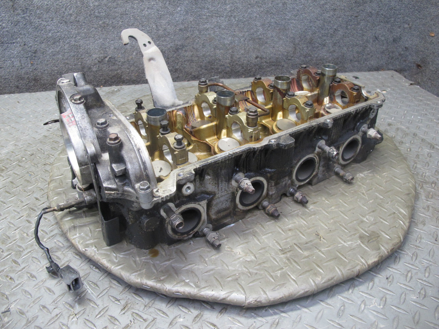 98-00 Lexus LS400 SC400 1UZFE 4.0L Left Engine Cylinder Head OEM