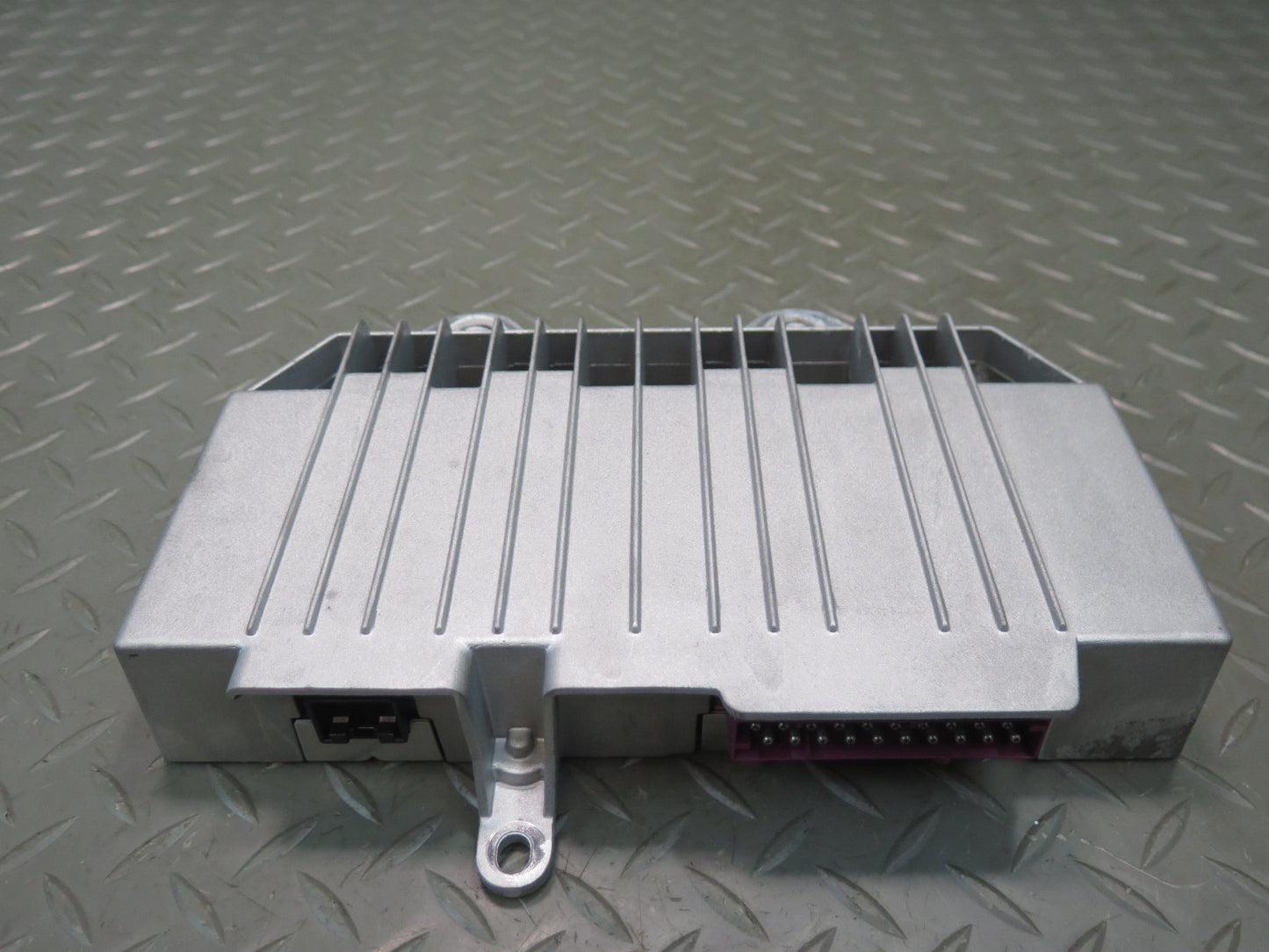 2010-2016 Porsche Panamera 970 Audio System Amplifier AMP 97064544303