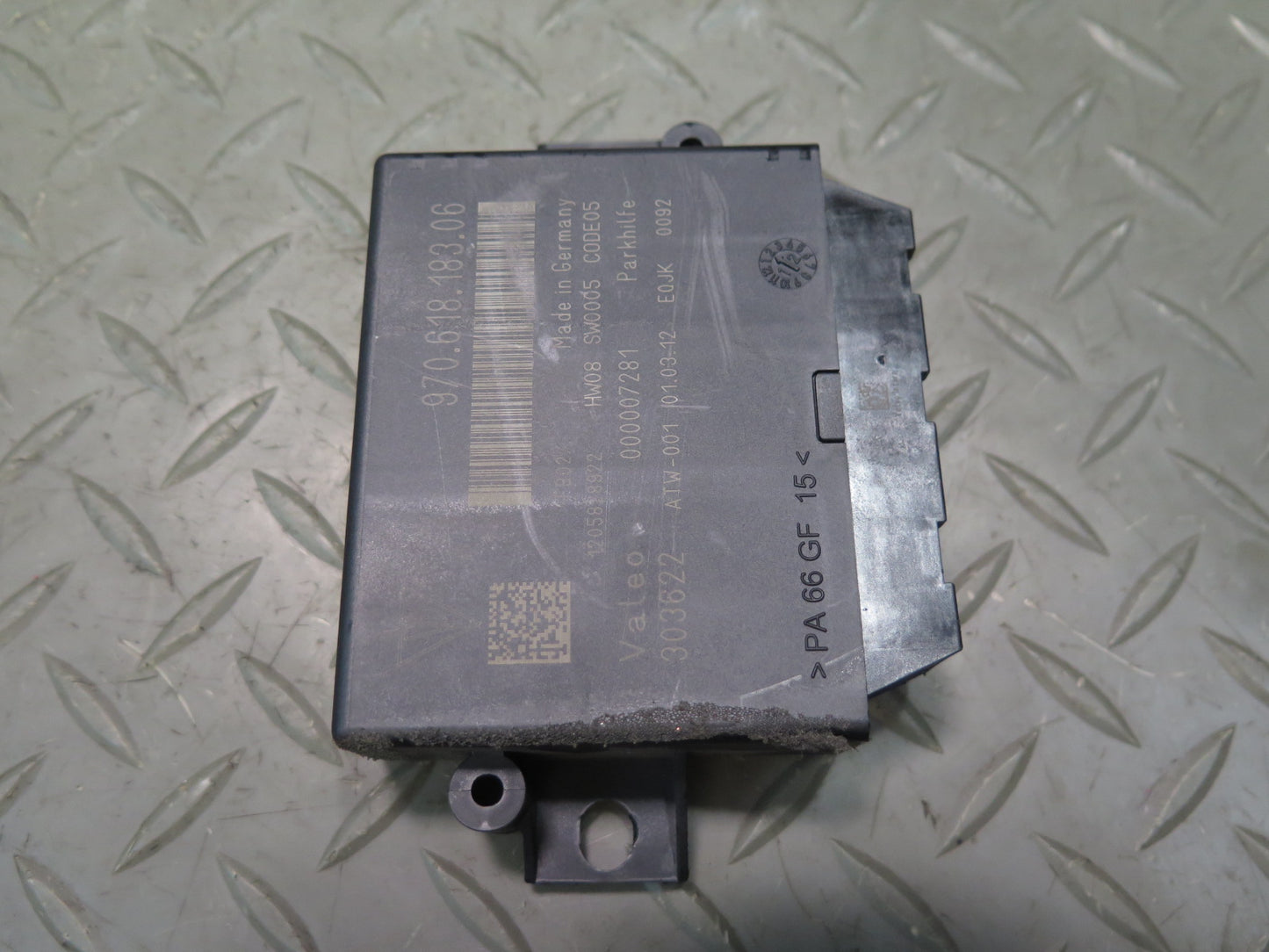 2010-2013 Porsche Panamera 970 Parking Assist Control Module 97061818306