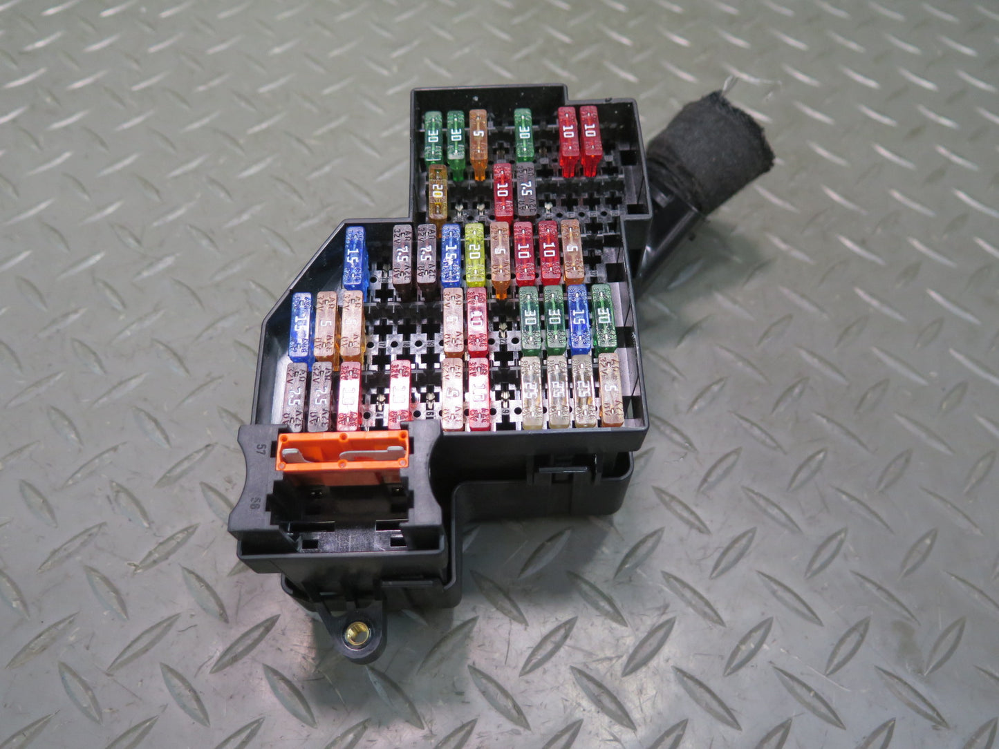 2010-2016 Porsche Panamera 970 Cabin Fuse Relay Box Module 7L0941828B