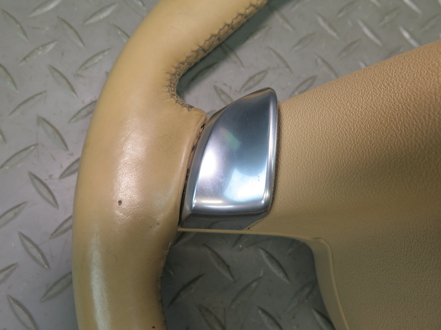 2011-2014 Porsche Cayenne 958 Multifunction Heated Leather Steering Beige