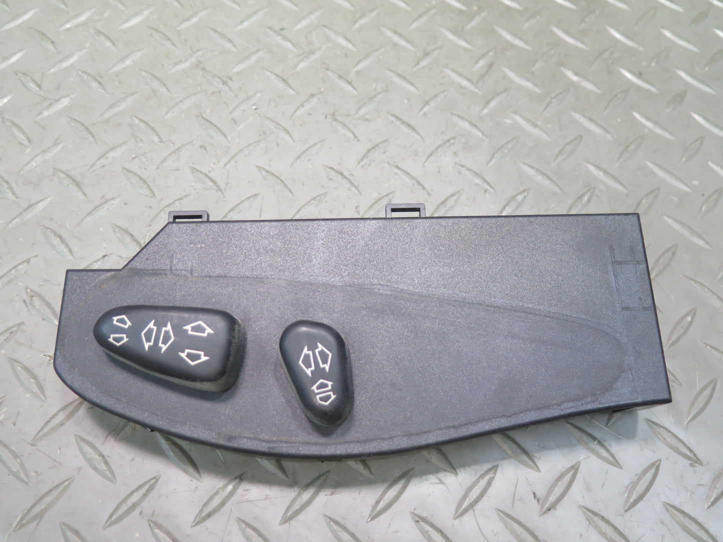 2001-2006 BMW E46 M3 Front Right Seat Adjust Lumbar Control Switch w Trim Panel