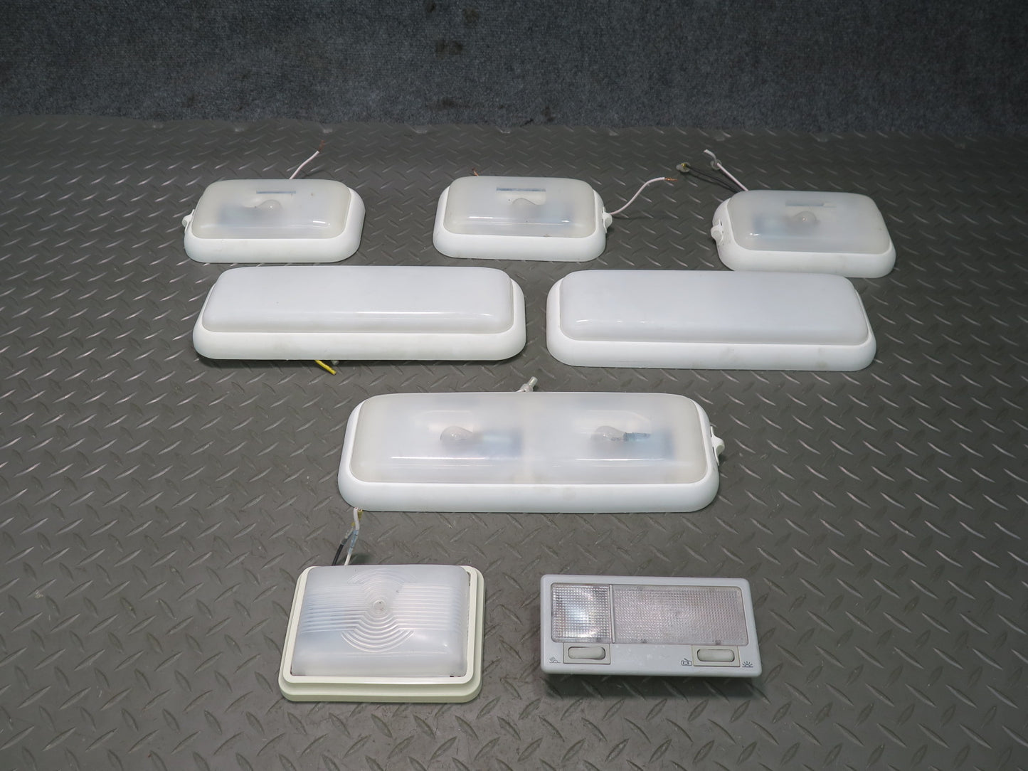 02-03 VW Eurovan T4 Winnebago Vista Front & Rear Interior Dome Light Lamp Set