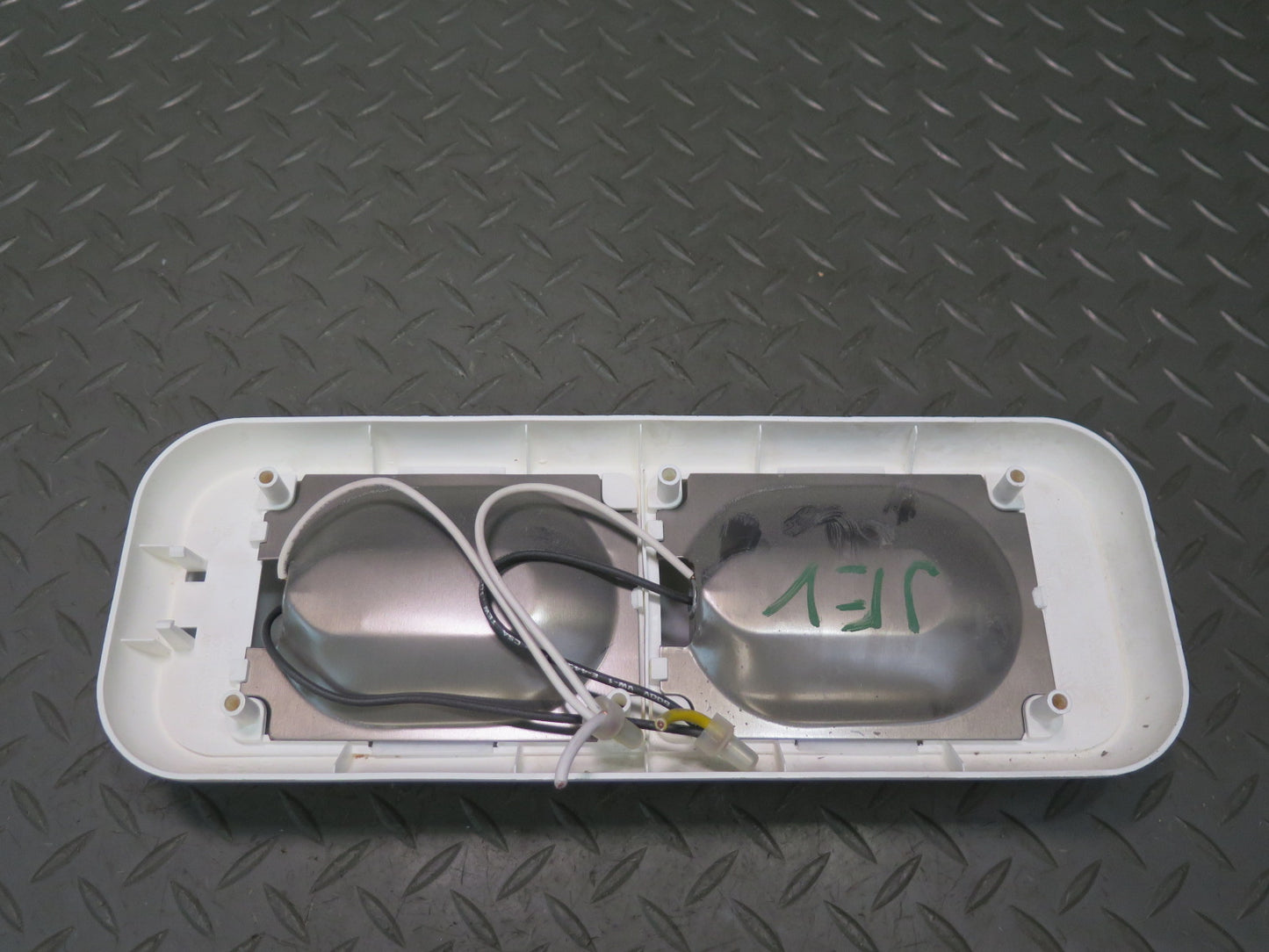 02-03 VW Eurovan T4 Winnebago Vista Front & Rear Interior Dome Light Lamp Set