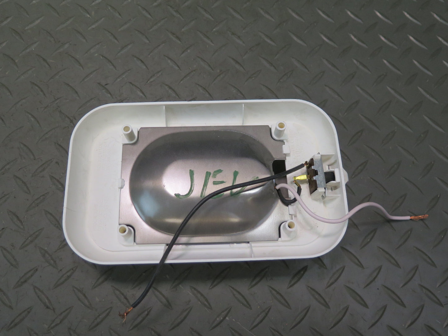 02-03 VW Eurovan T4 Winnebago Vista Front & Rear Interior Dome Light Lamp Set