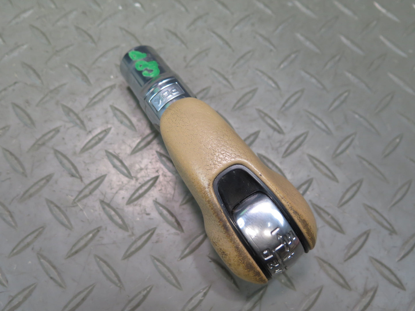 2010-2016 Porsche Panamera 970 A/T Automatic Transmission Shifter Knob