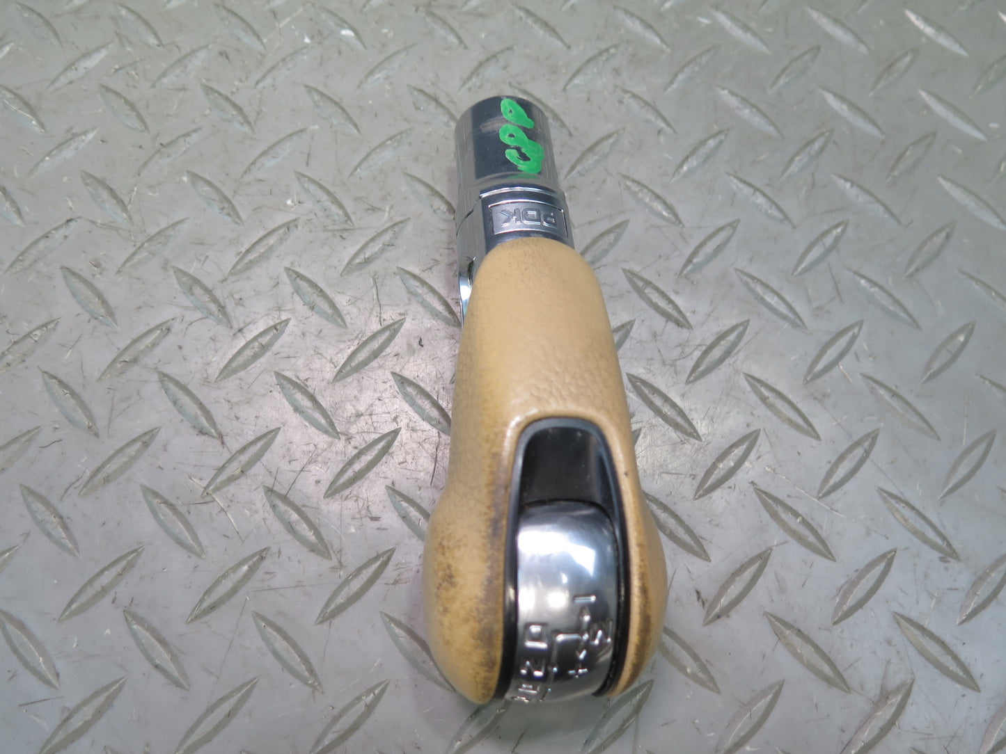 2010-2016 Porsche Panamera 970 A/T Automatic Transmission Shifter Knob