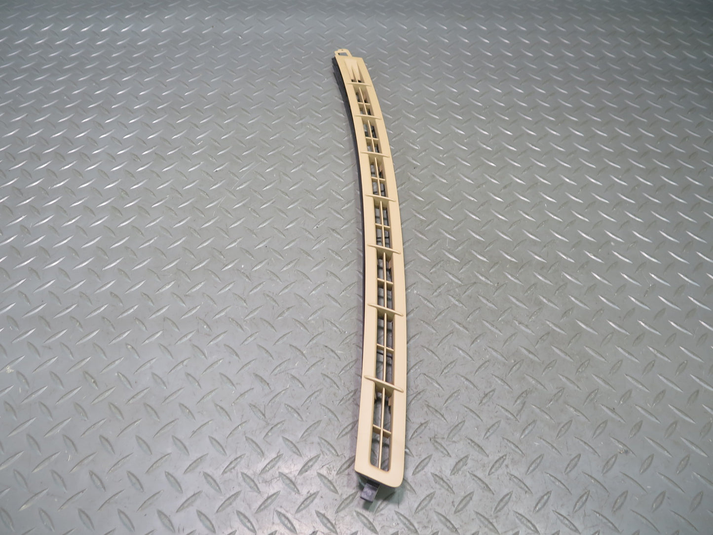 2010-2016 Porsche Panamera 970 Dash Front A/C Air Vent Trim Grille Set