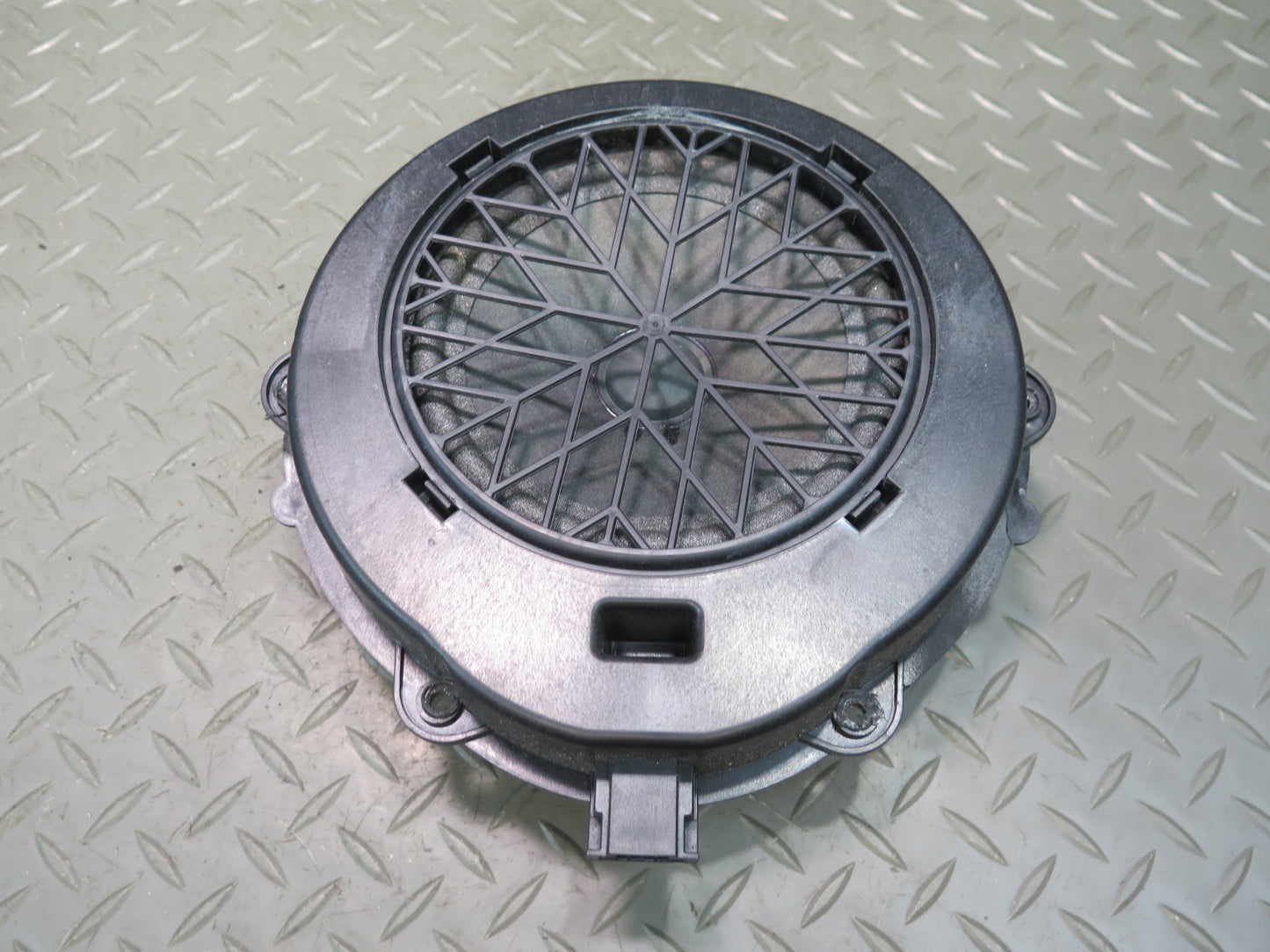 2010-2016 Porsche Panamera 970 Rear Left & Right Door Speaker 97064565101 Set
