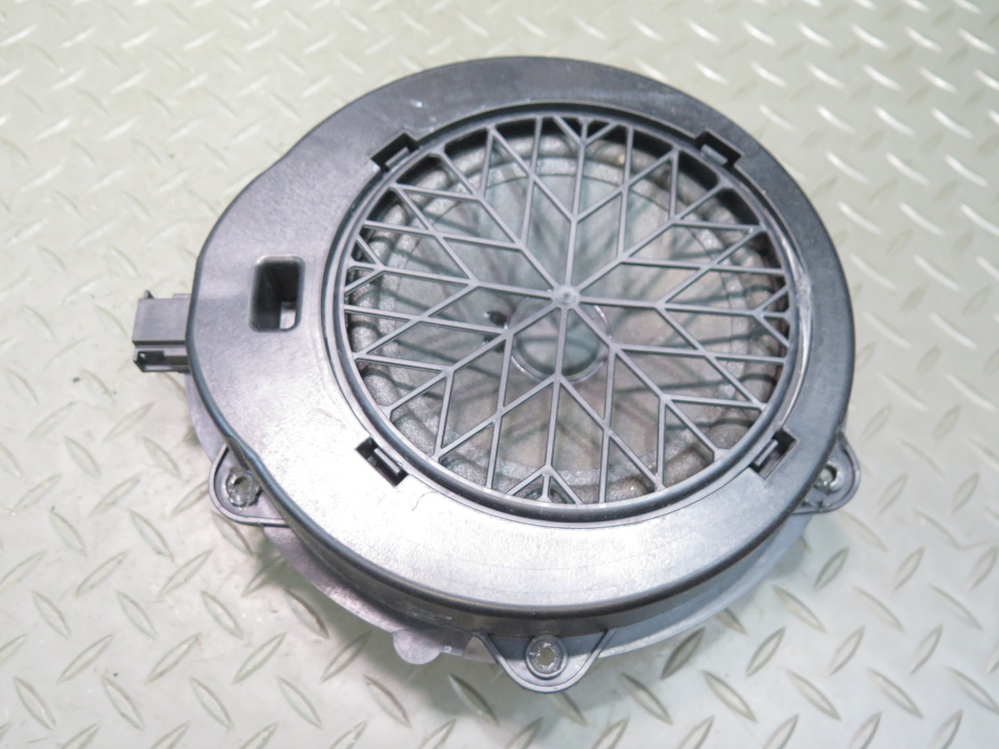 2010-2016 Porsche Panamera 970 Rear Left & Right Door Speaker 97064565101 Set