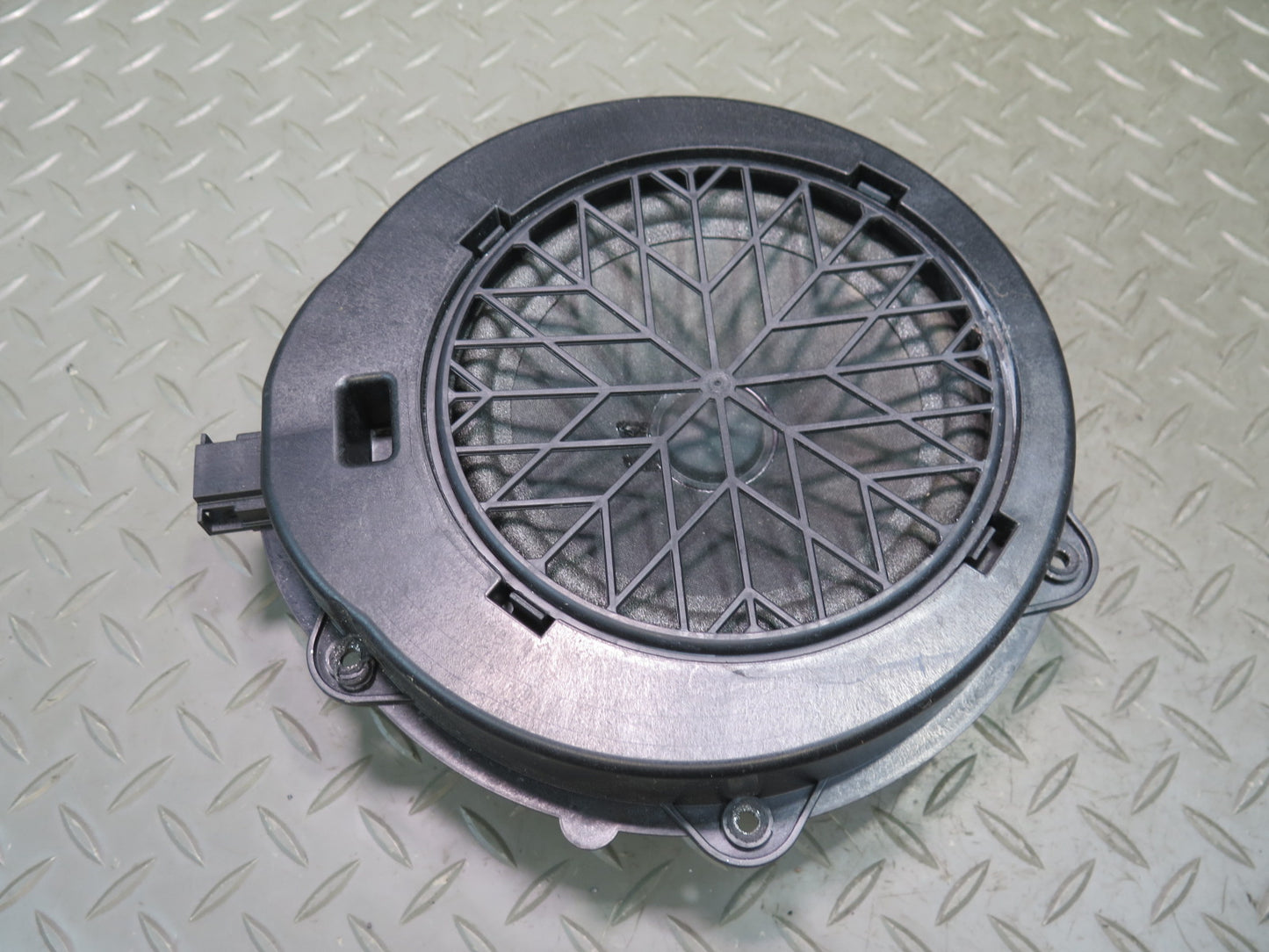 2010-2016 Porsche Panamera 970 Rear Left & Right Door Speaker 97064565101 Set