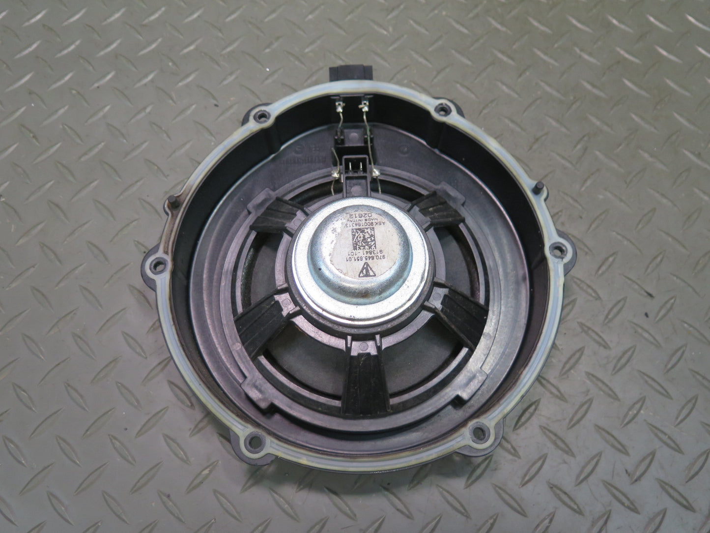 2010-2016 Porsche Panamera 970 Rear Left & Right Door Speaker 97064565101 Set