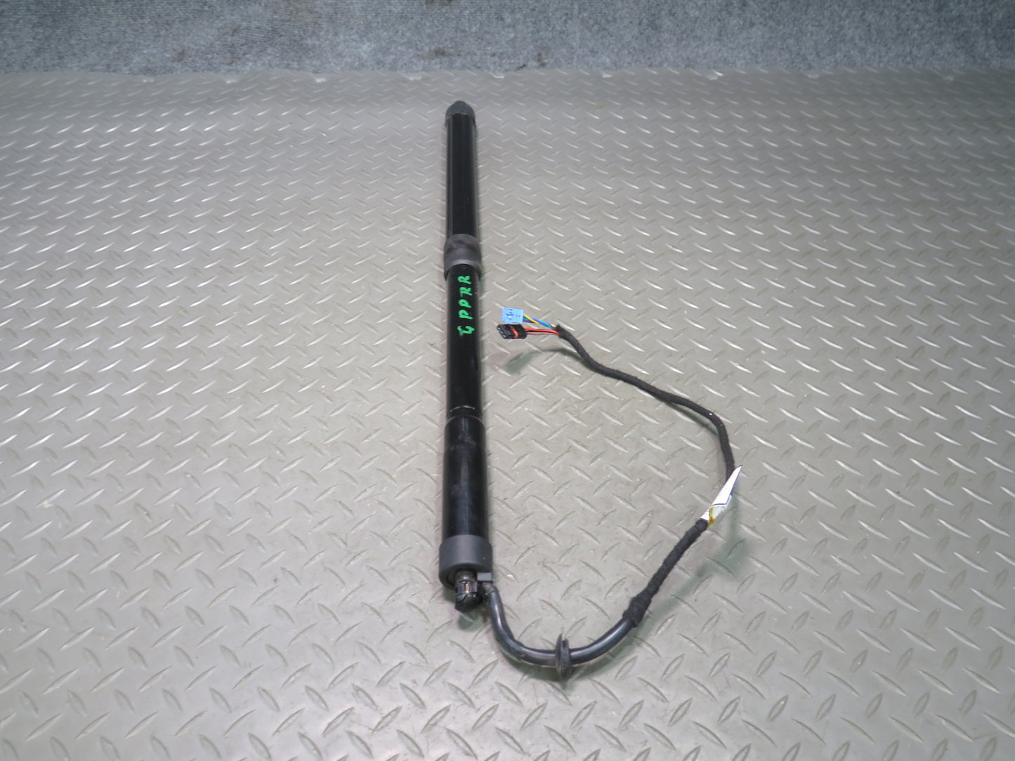 2010-2016 Porsche Panamera 970 Rear Trunk Lid Lift Shock Strut Support Set of 2